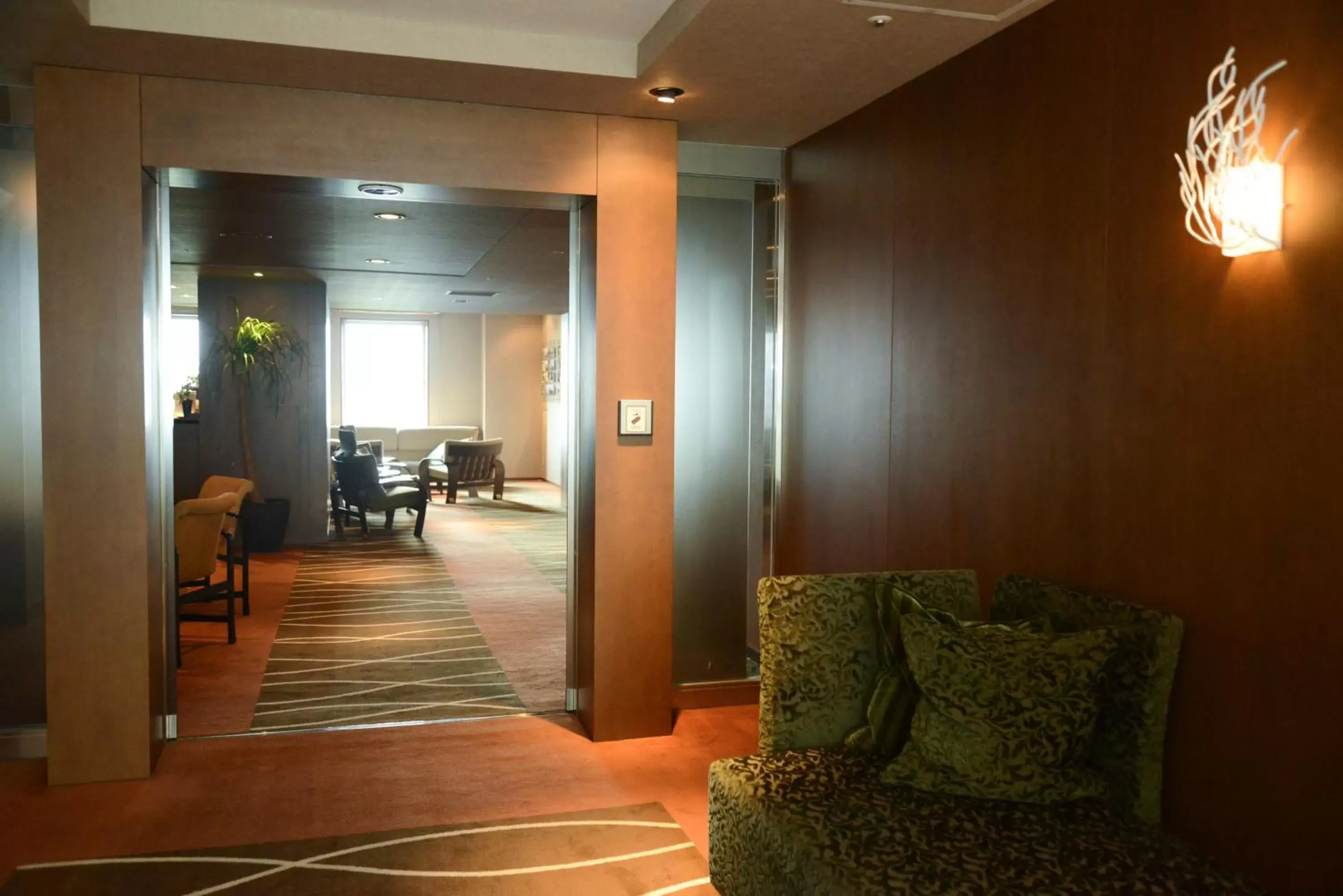 Photo of the whole room, Seating Area in Sapporo Park Hotel