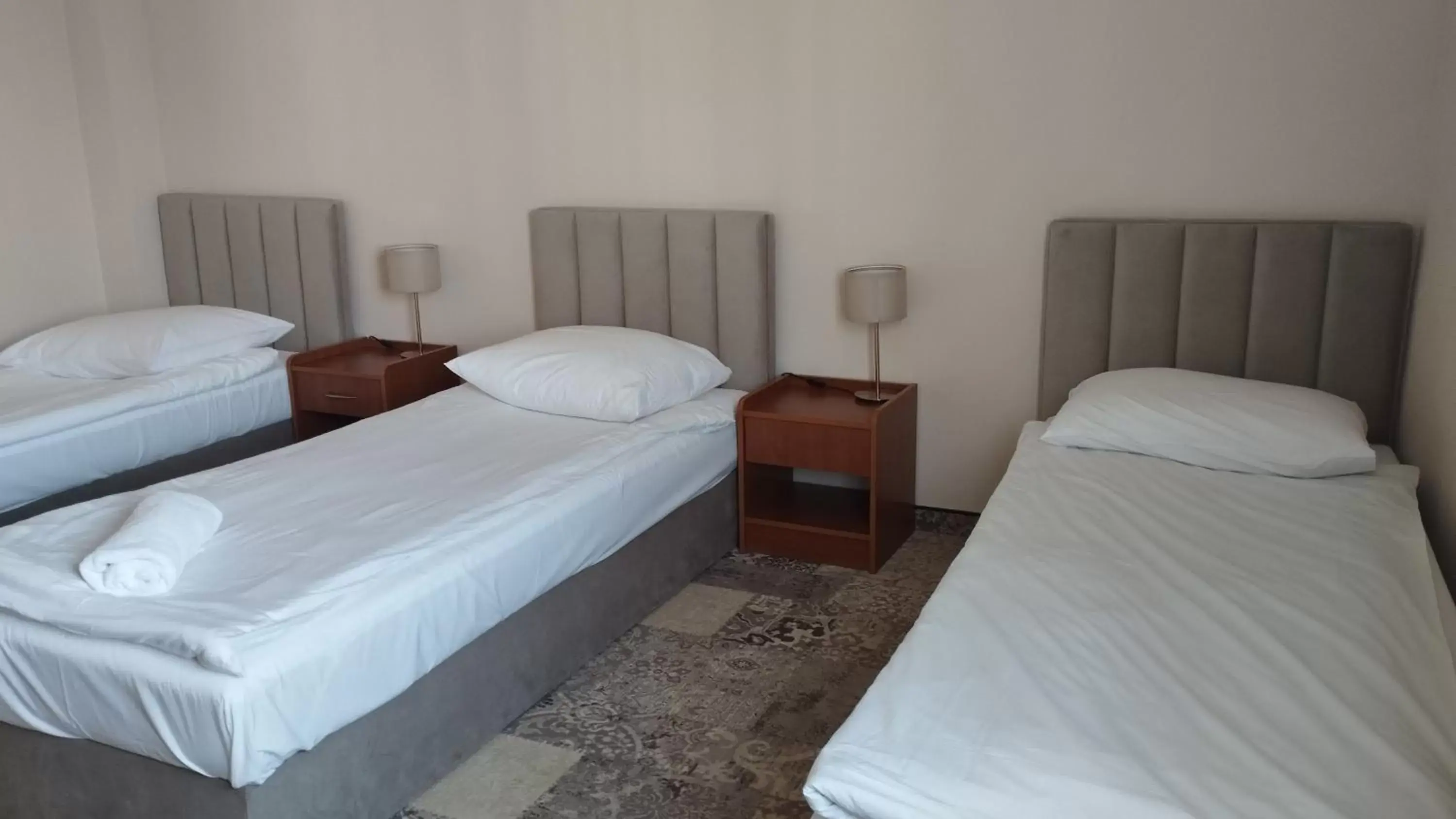 Bed in Hotel Gromada Radom Centrum