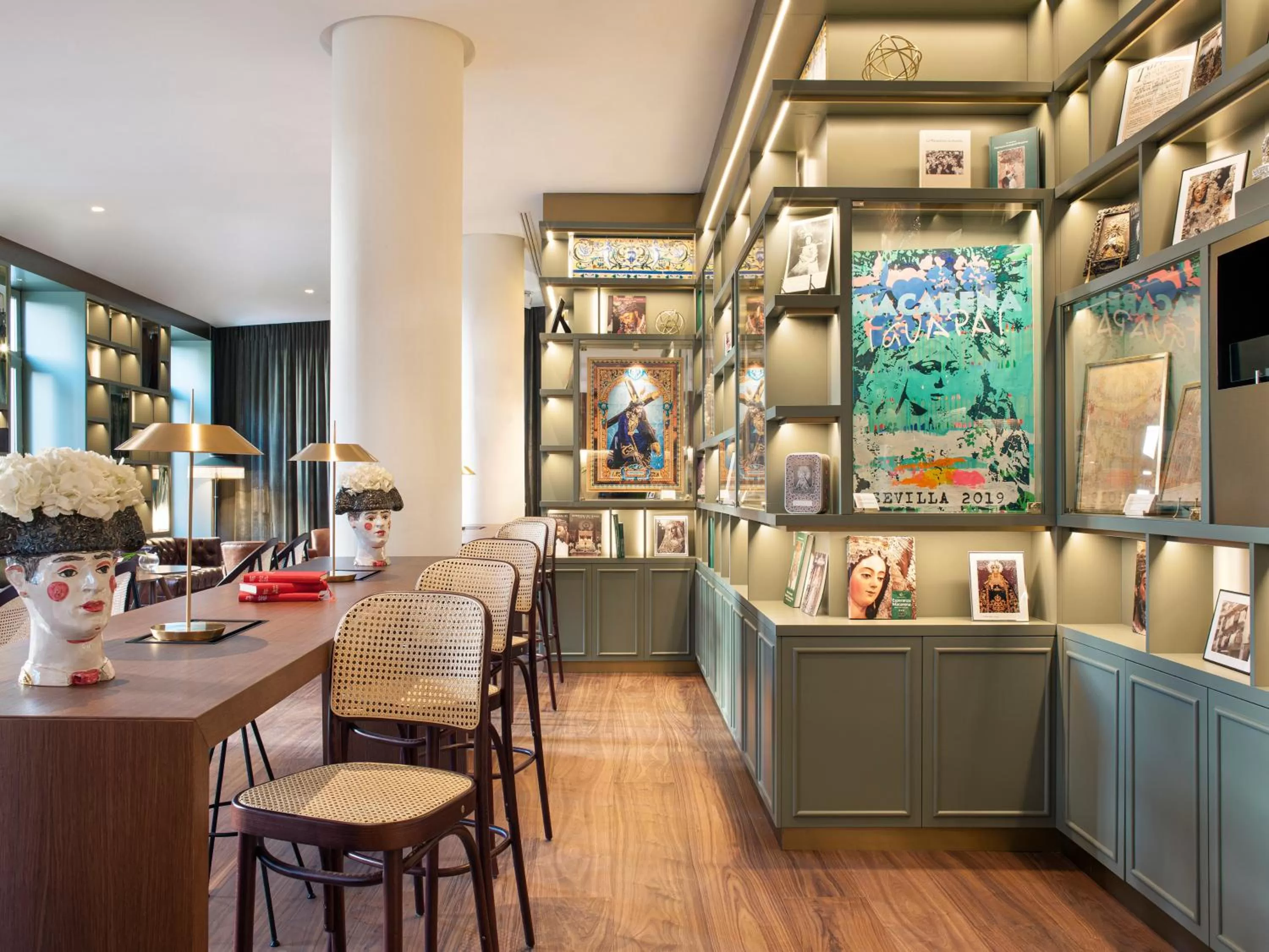 Library in Hotel Colón Gran Meliá - The Leading Hotels of the World