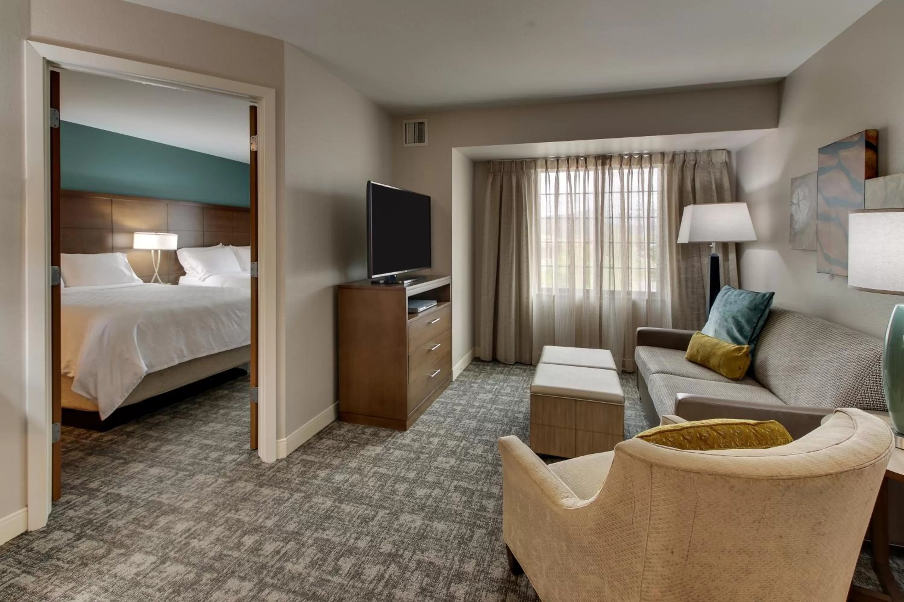 Photo of the whole room, Bed in Staybridge Suites Missoula by IHG