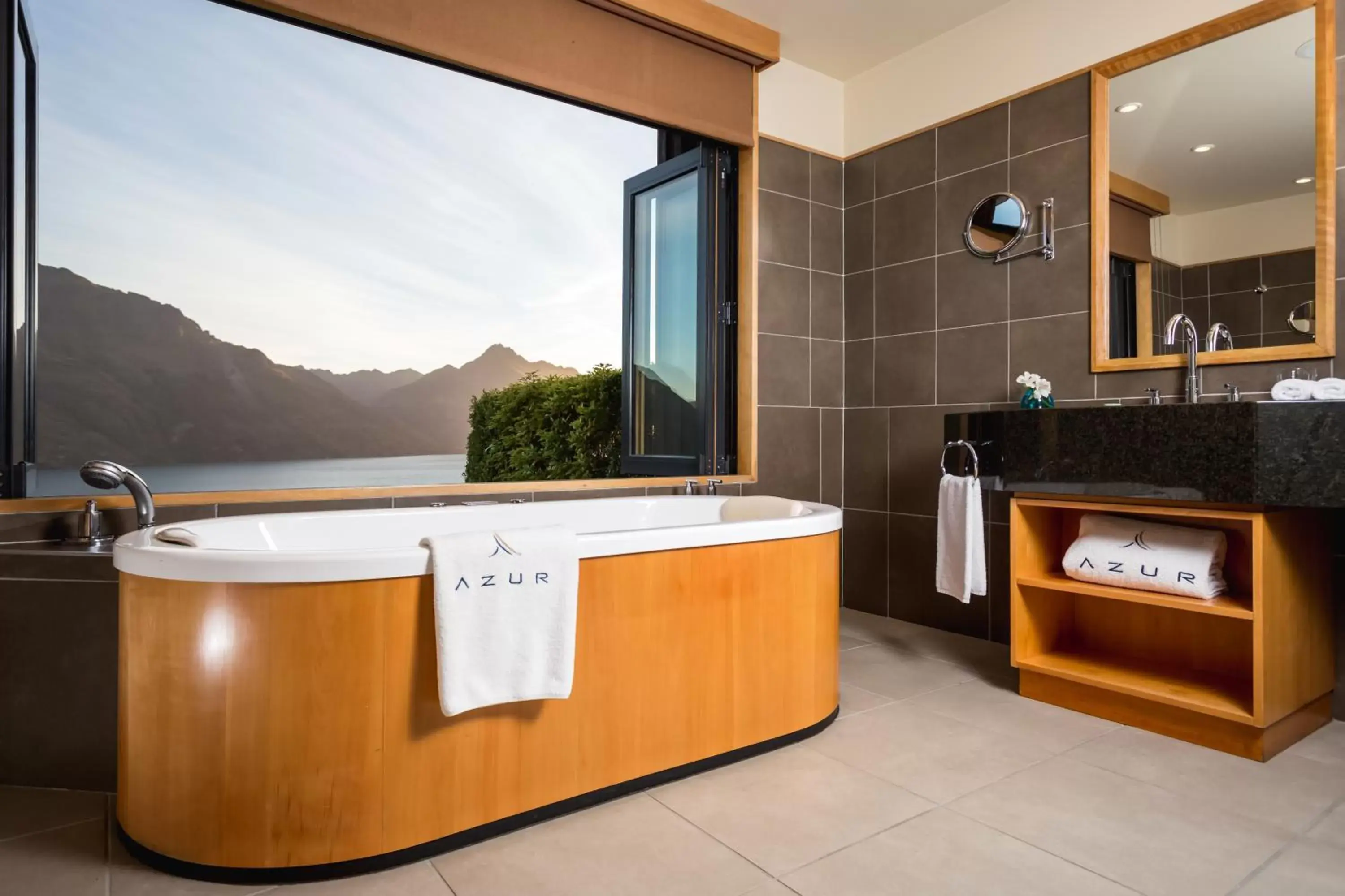 Bathroom in Azur Lodge