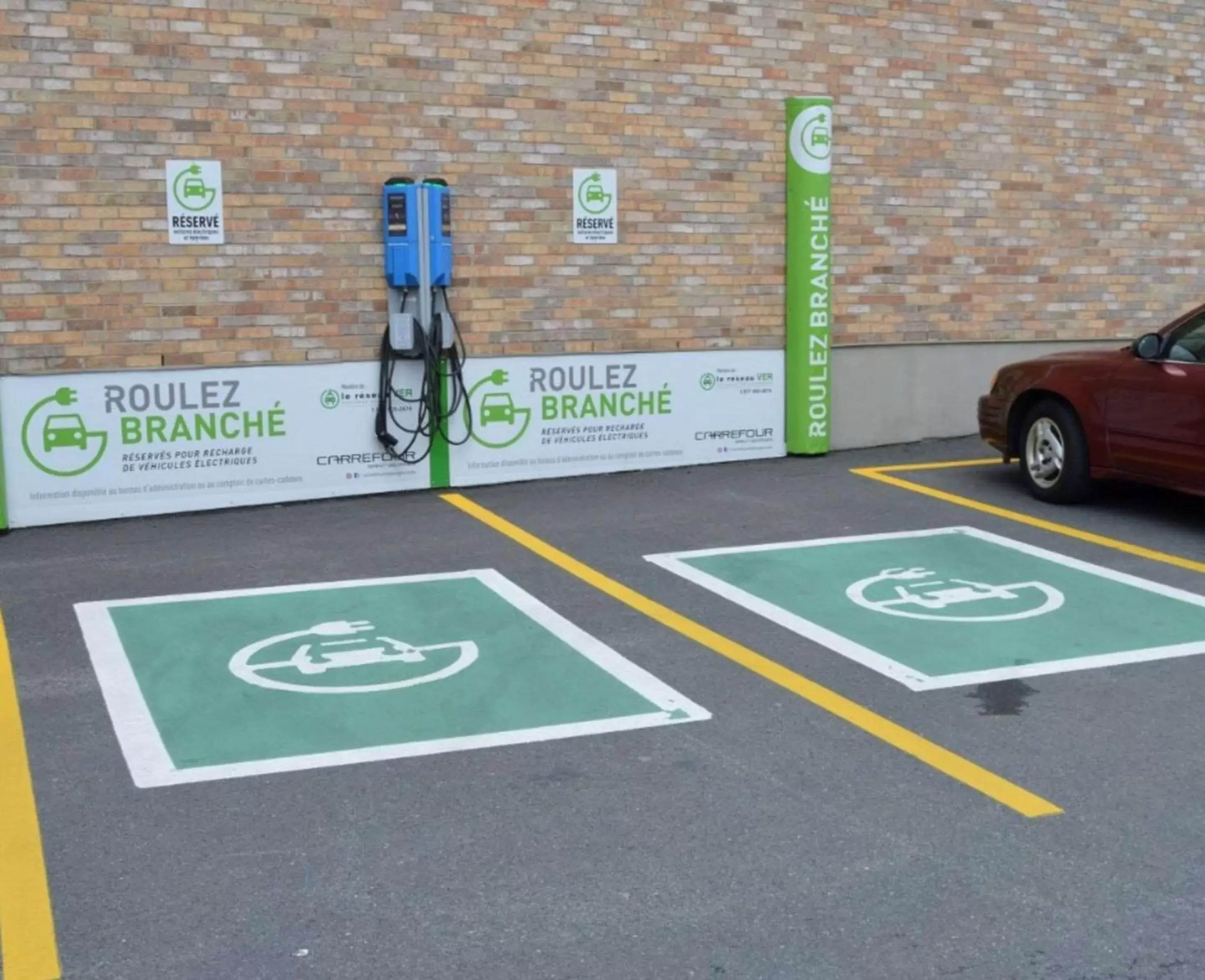 Lobby or reception in Comfort Inn Lobby or reception in Comfort Inn