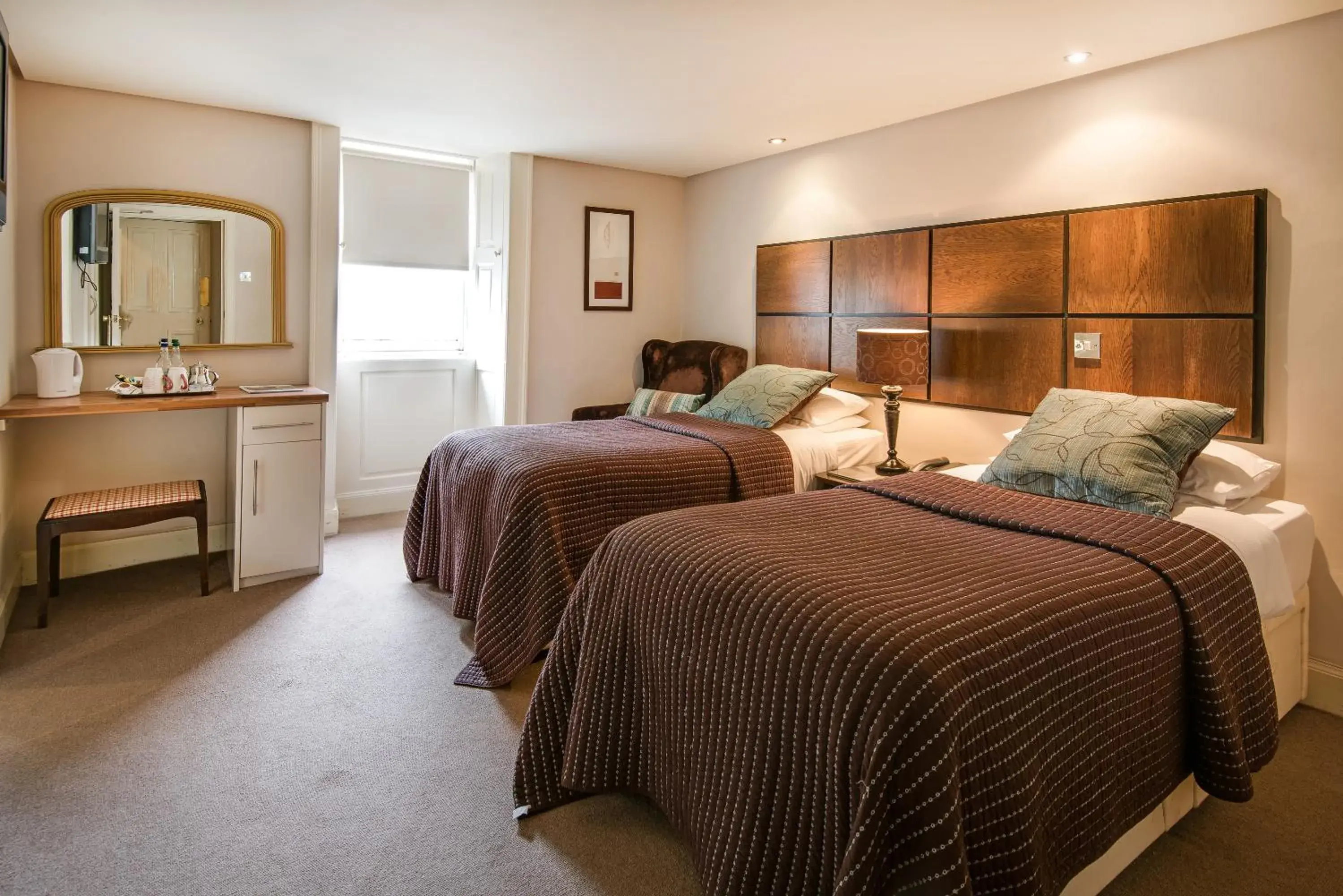 Deluxe Twin Room in Queenshead Hotel Kelso Deluxe Twin Room in Queenshead Hotel Kelso