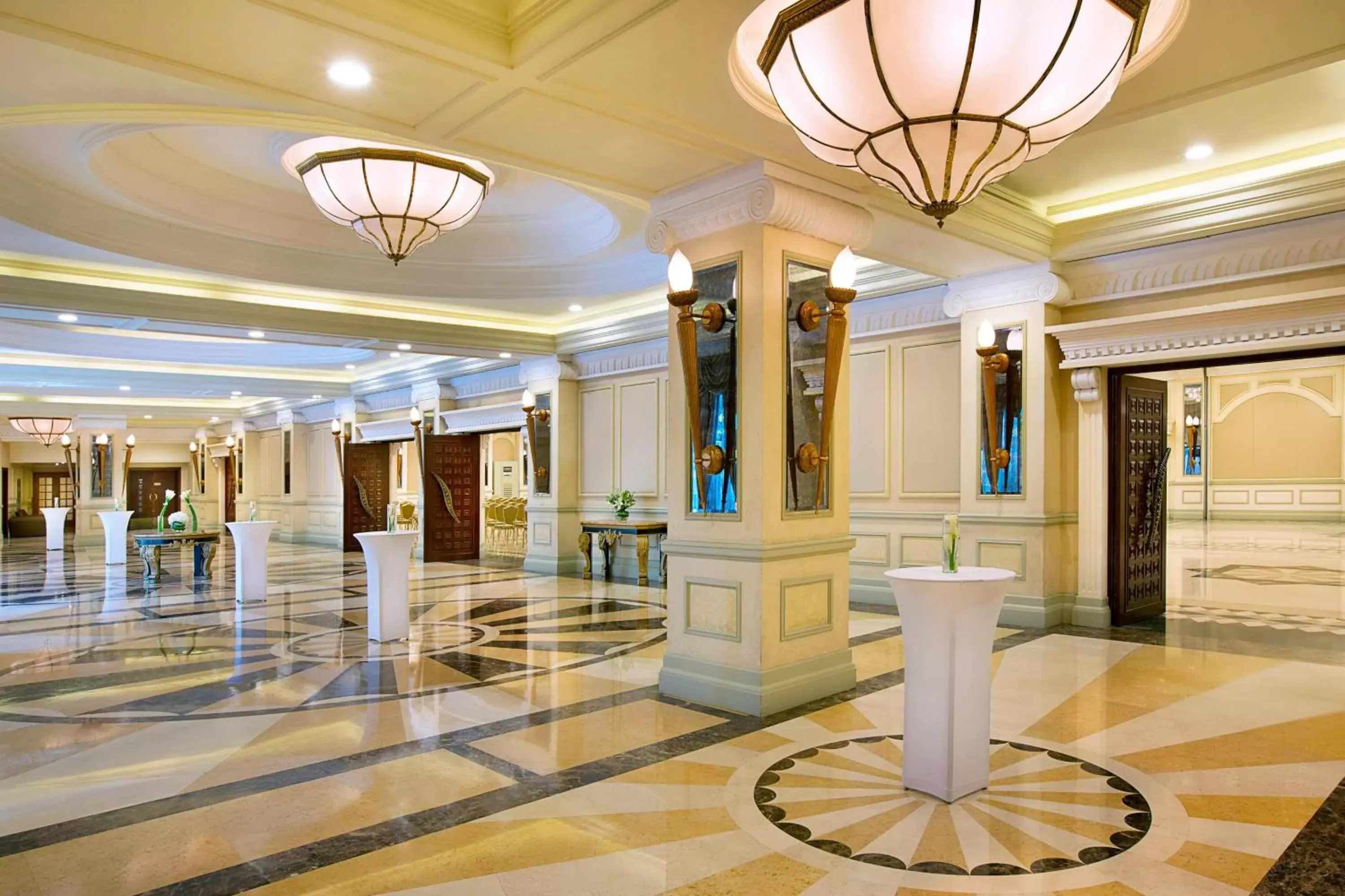 Meeting/conference room, Lobby/Reception in Habtoor Grand Resort, Autograph Collection