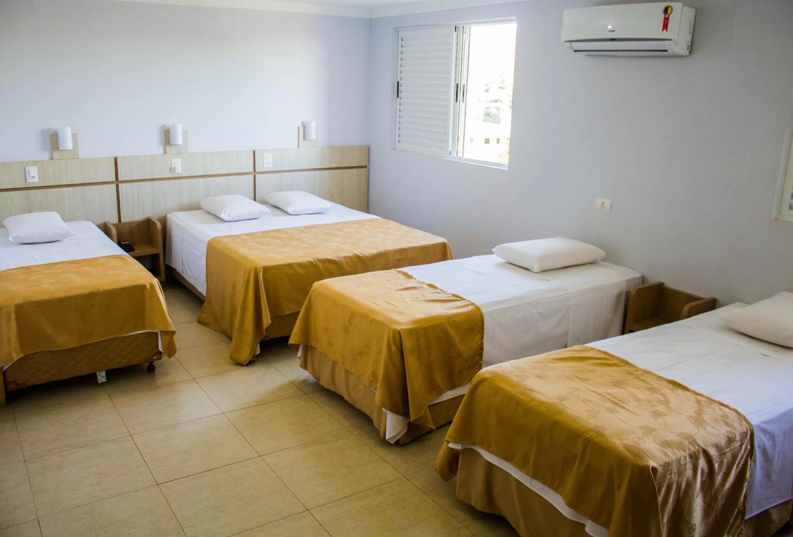 Bed in Hotel Baviera Iguassu