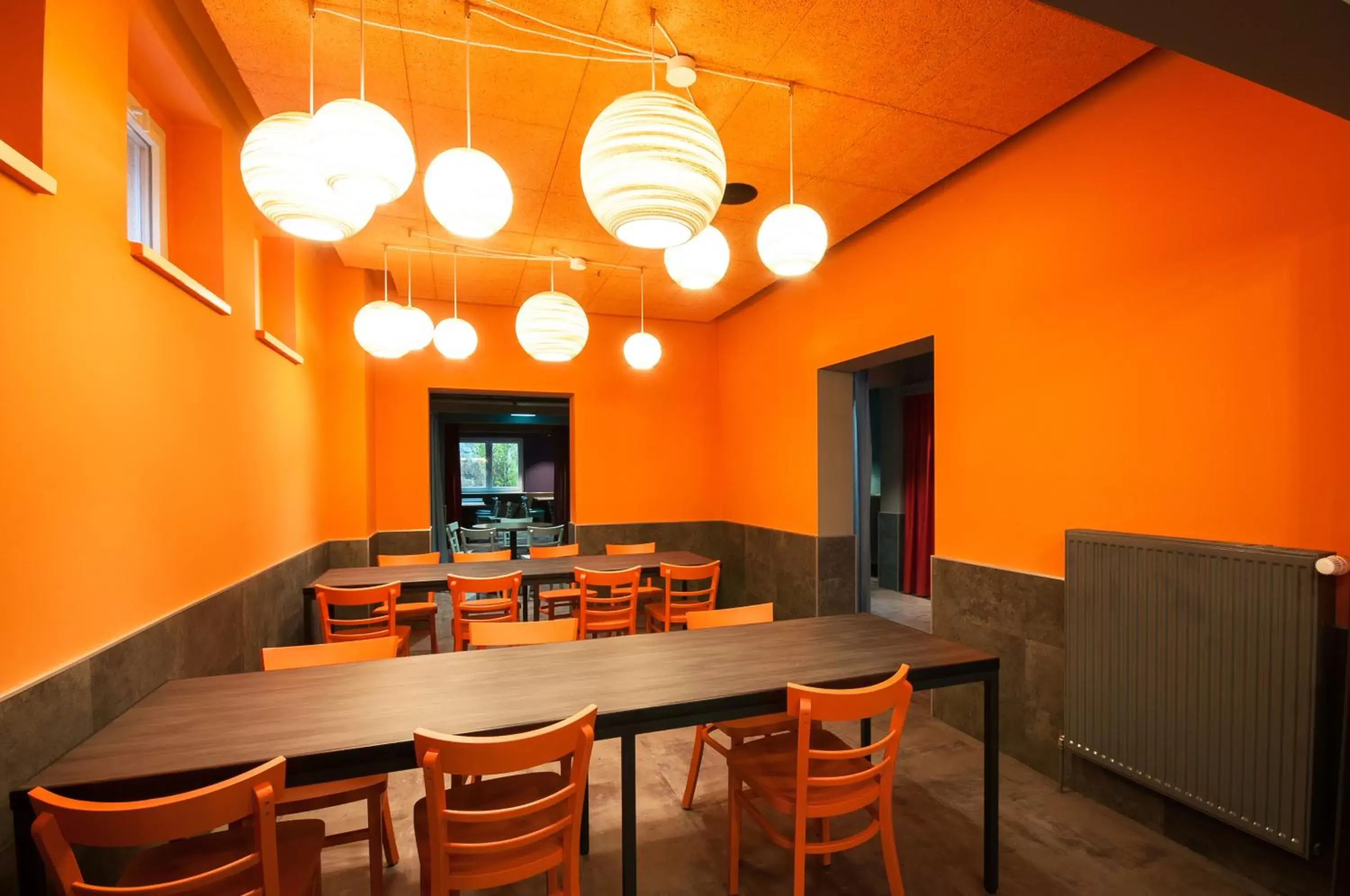 Restaurant/places to eat in a&o Berlin Mitte Restaurant/places to eat in a&o Berlin Mitte