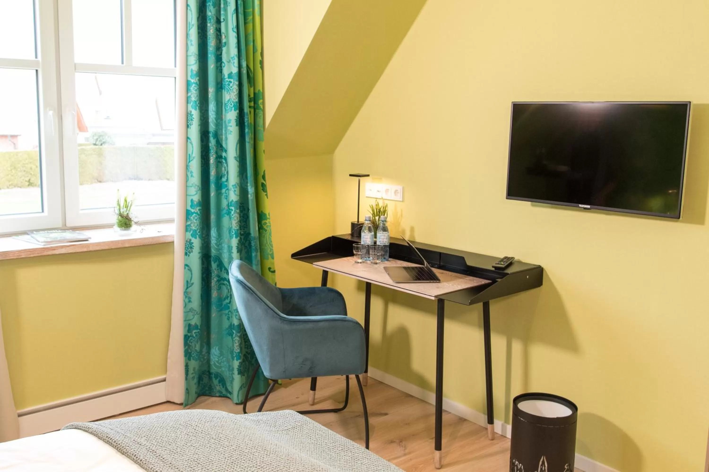 Photo of the whole room in Visbeker Deern Hotel Garni