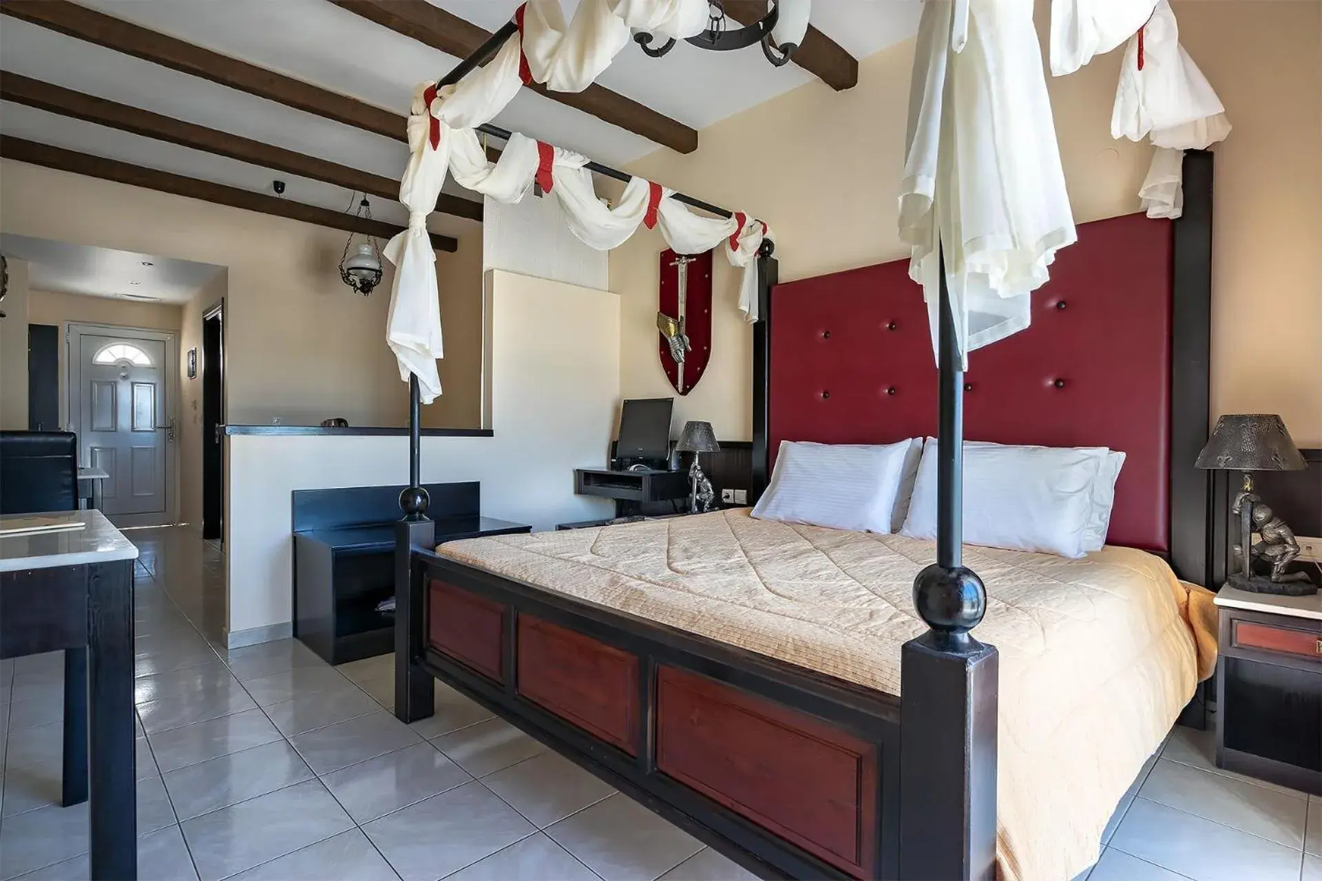 Bed in Castello Di Cavallieri Suites & Spa - Adults Only Bed in Castello Di Cavallieri Suites & Spa - Adults Only