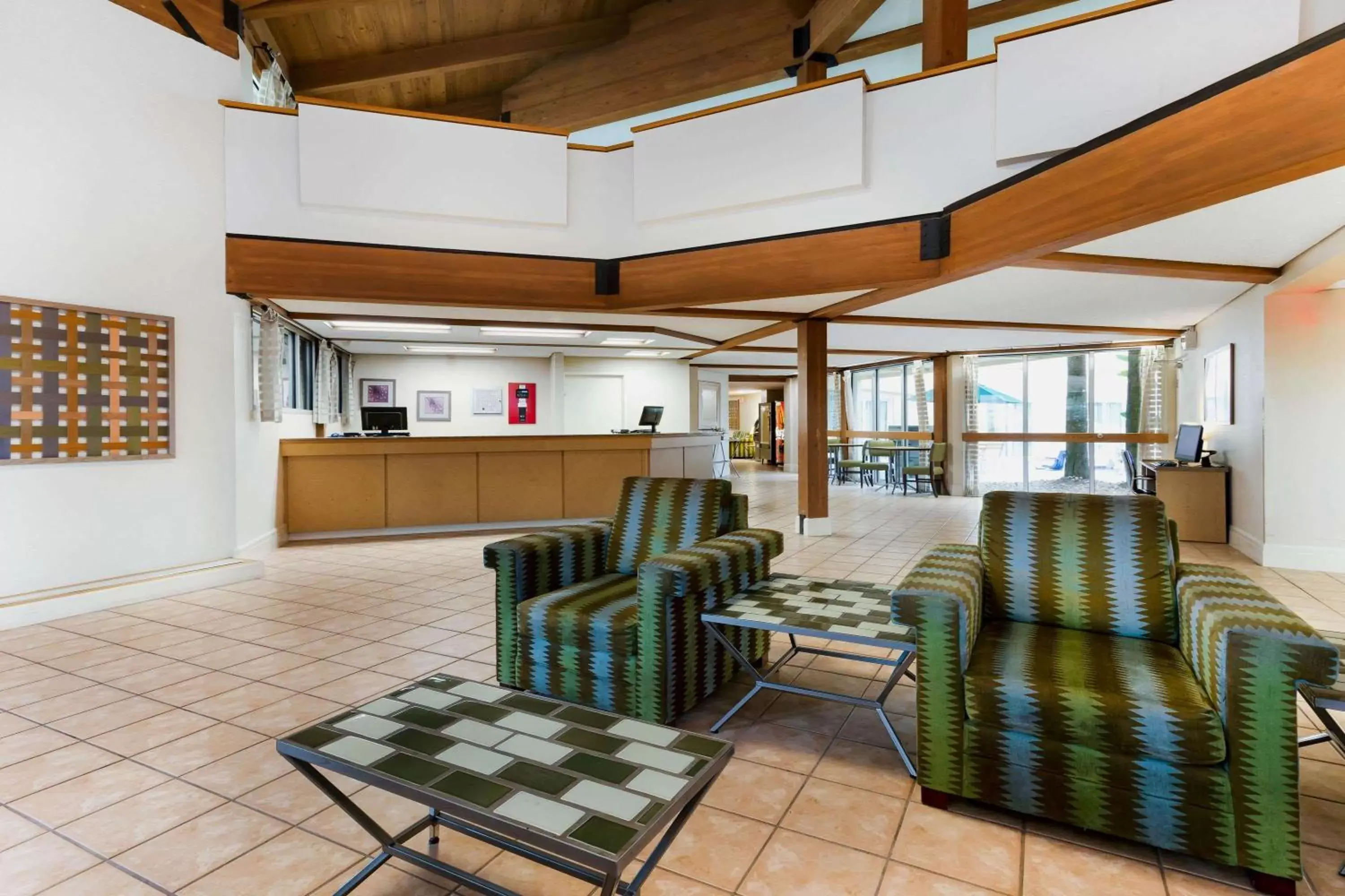 Lobby or reception, Lobby/Reception in La Quinta by Wyndham St. Pete-Clearwater Airport