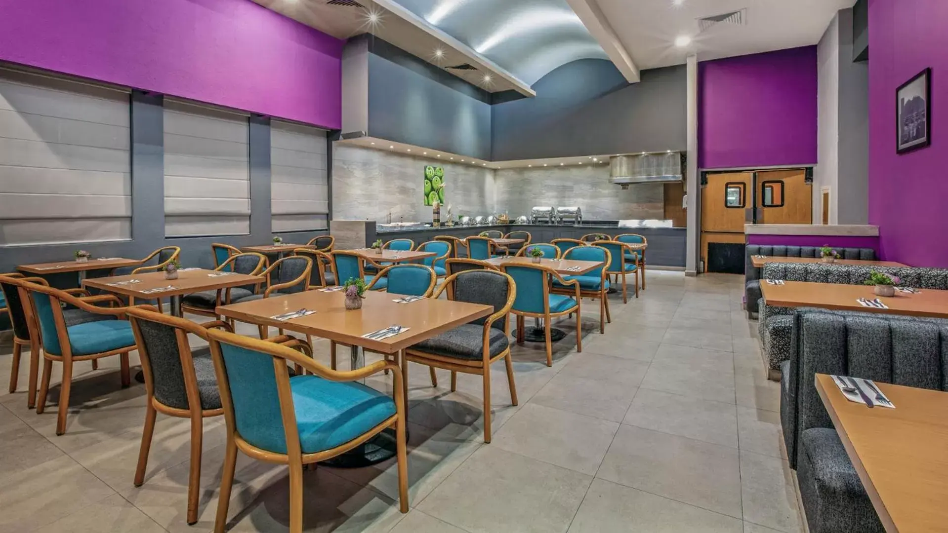 Restaurant/places to eat in CHN Hotel Monterrey Centro, Trademark Collection by Wyndham Restaurant/places to eat in CHN Hotel Monterrey Centro, Trademark Collection by Wyndham