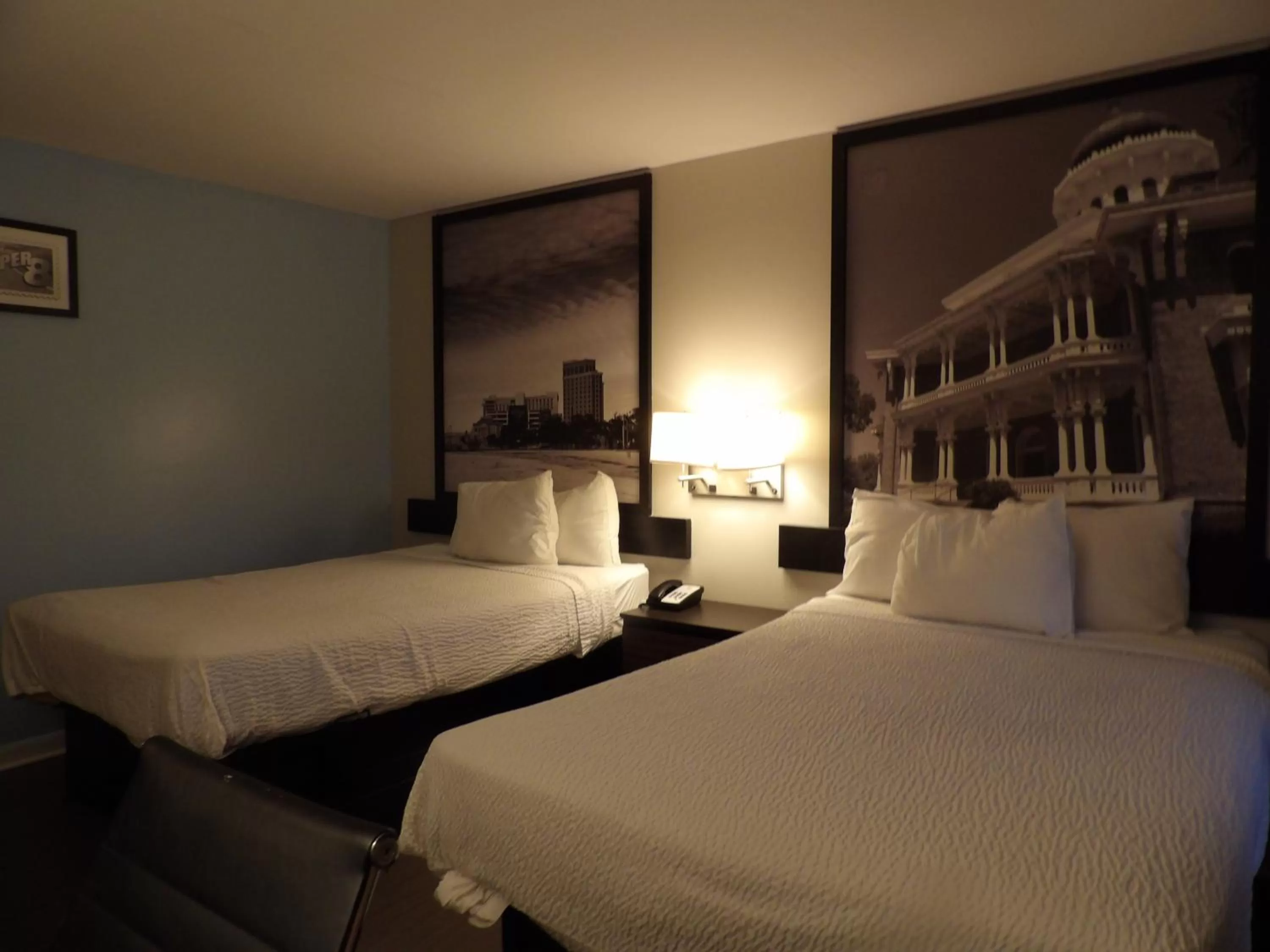 Bed in Super 8 by Wyndham Ocean Springs Biloxi