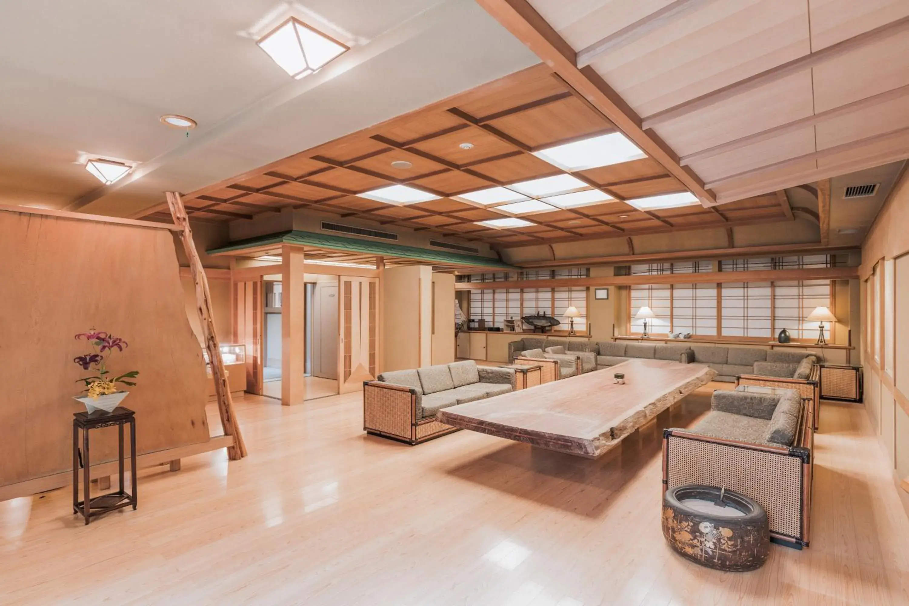 Lobby or reception in Wakamatsu Hot Spring Resort