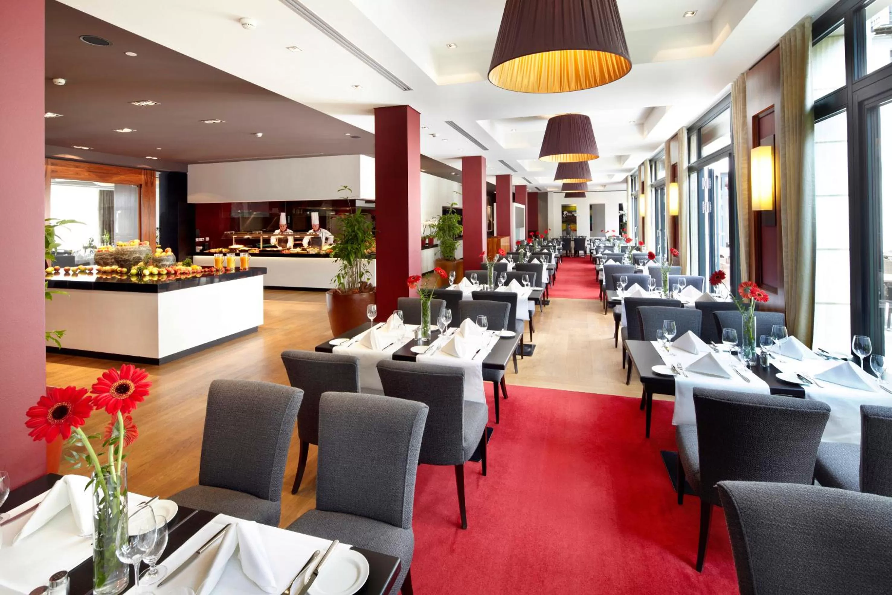 Restaurant/places to eat in Parkhotel Stuttgart Messe-Airport