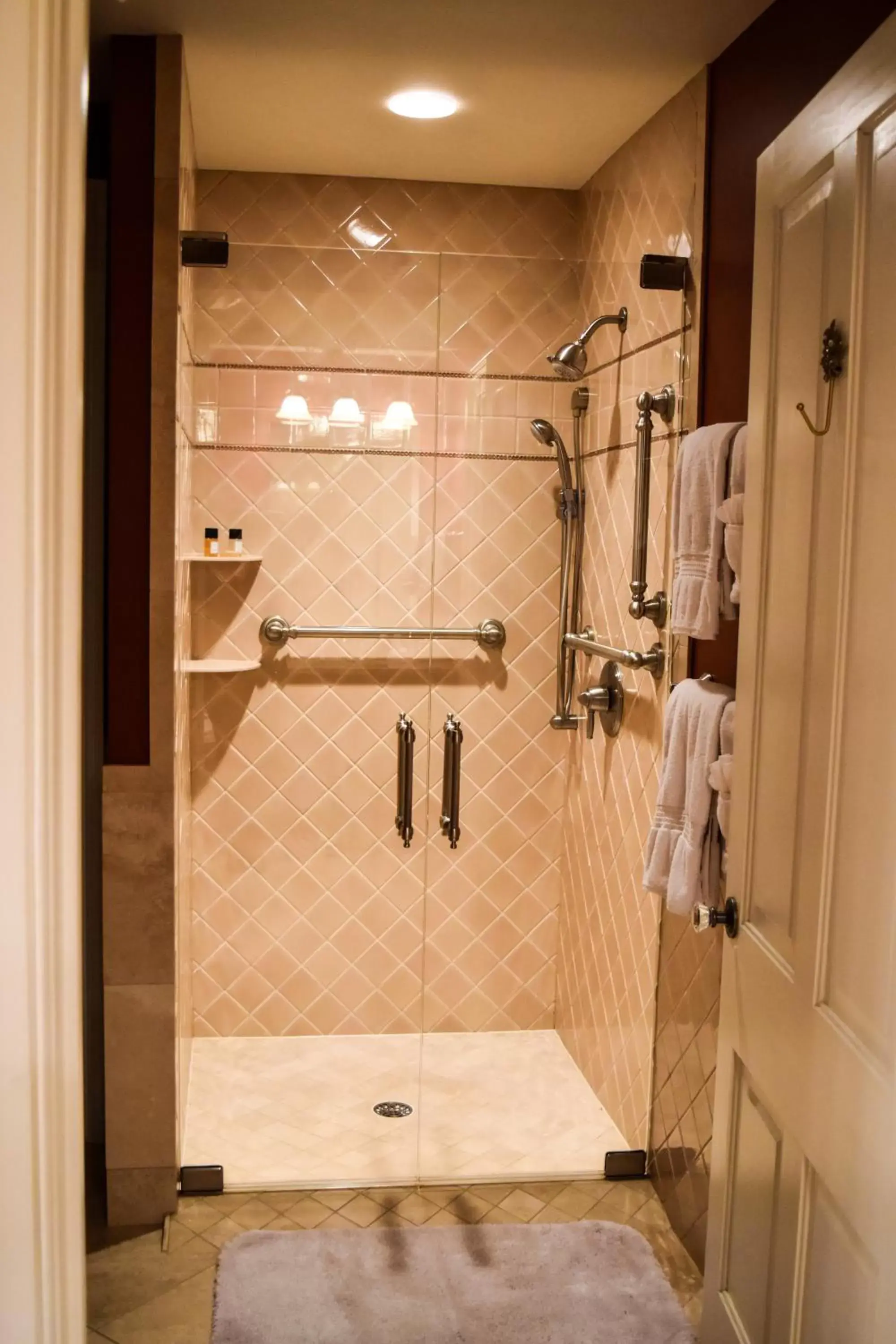 Bathroom in The Richard Johnston Inn & 1890 Caroline House