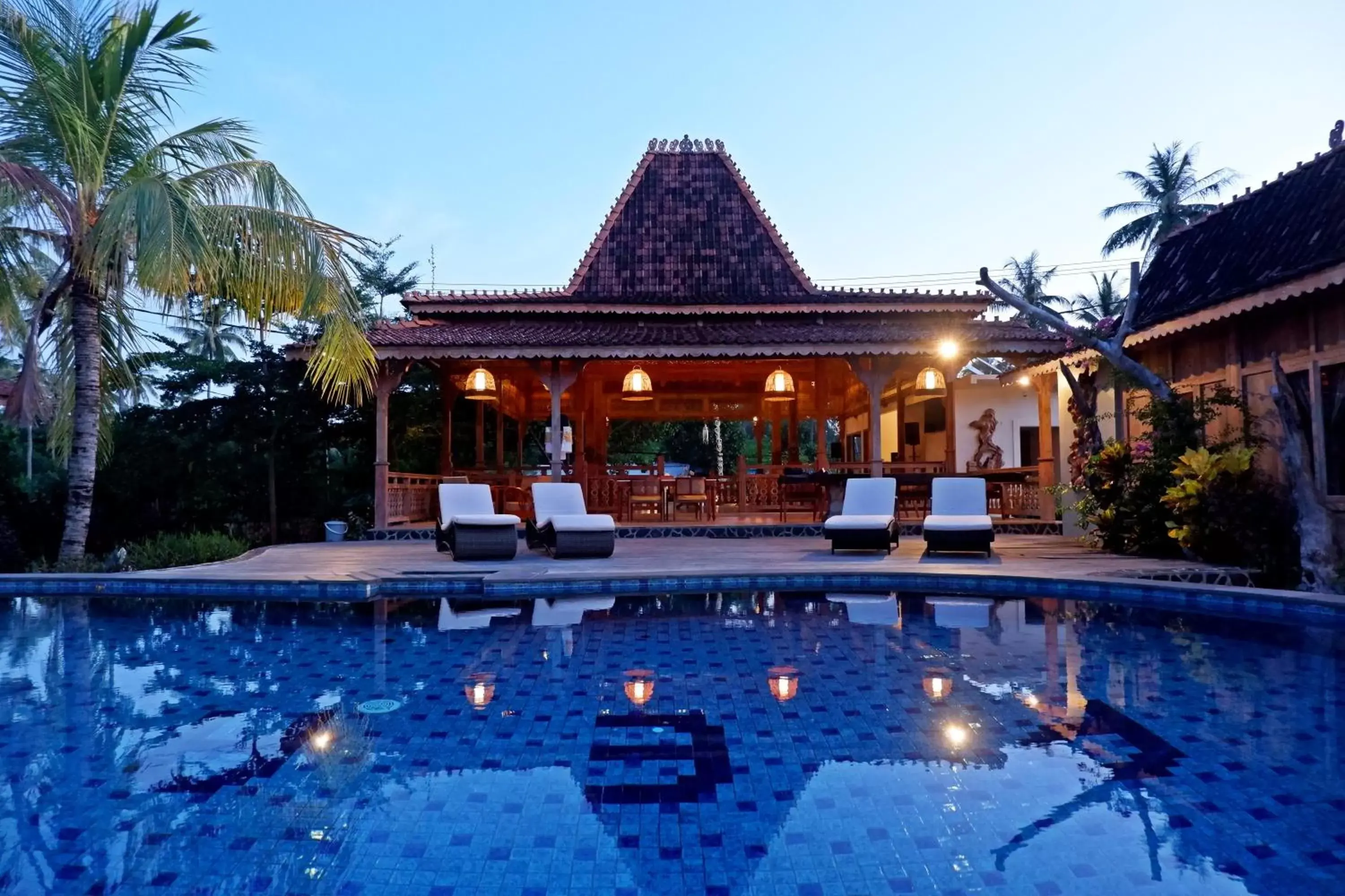 Restaurant/places to eat in Blue Harbor Beachfront Villas & Resto Restaurant/places to eat in Blue Harbor Beachfront Villas & Resto