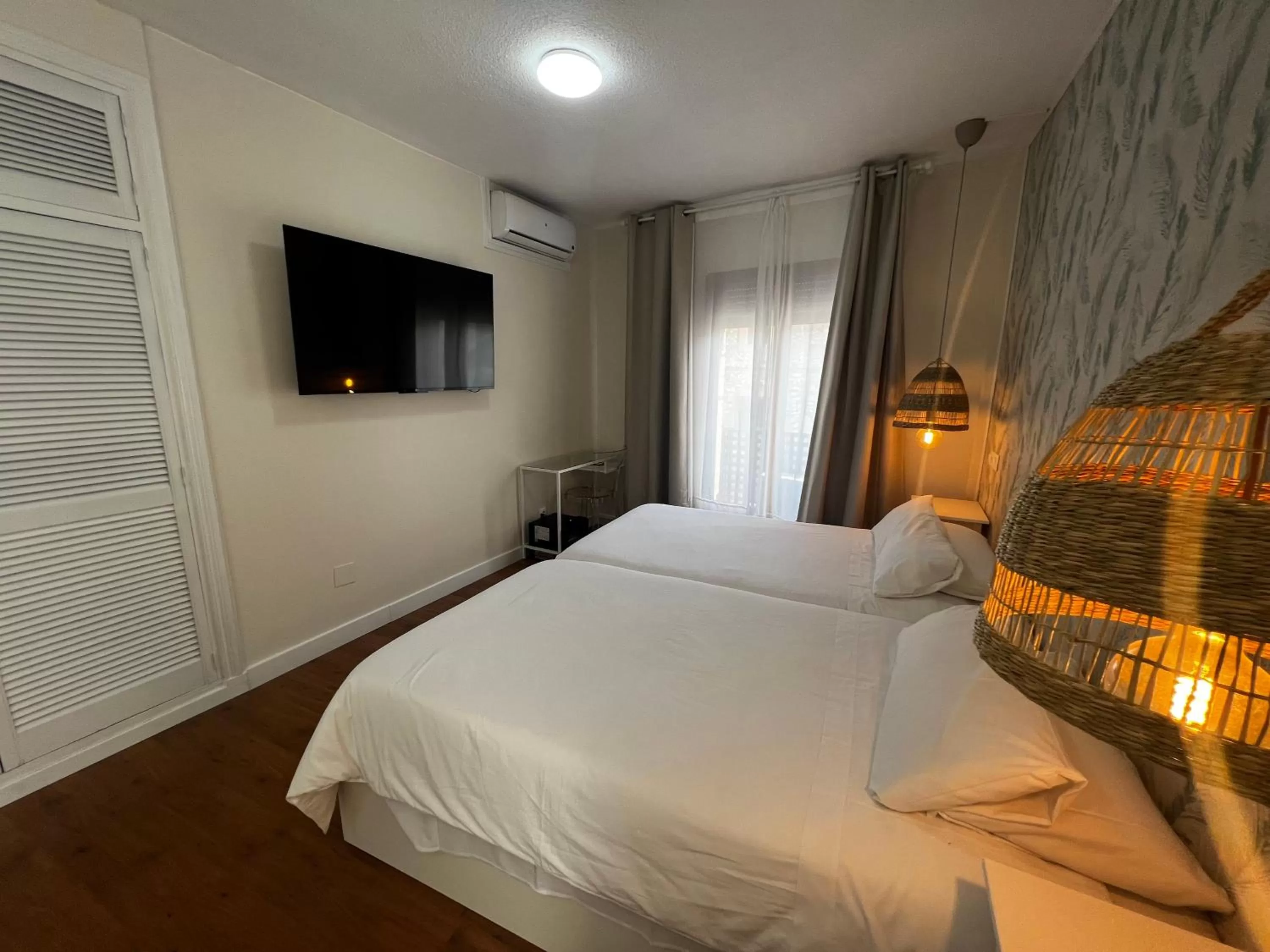 Bed in Hotel Plaza Mayor