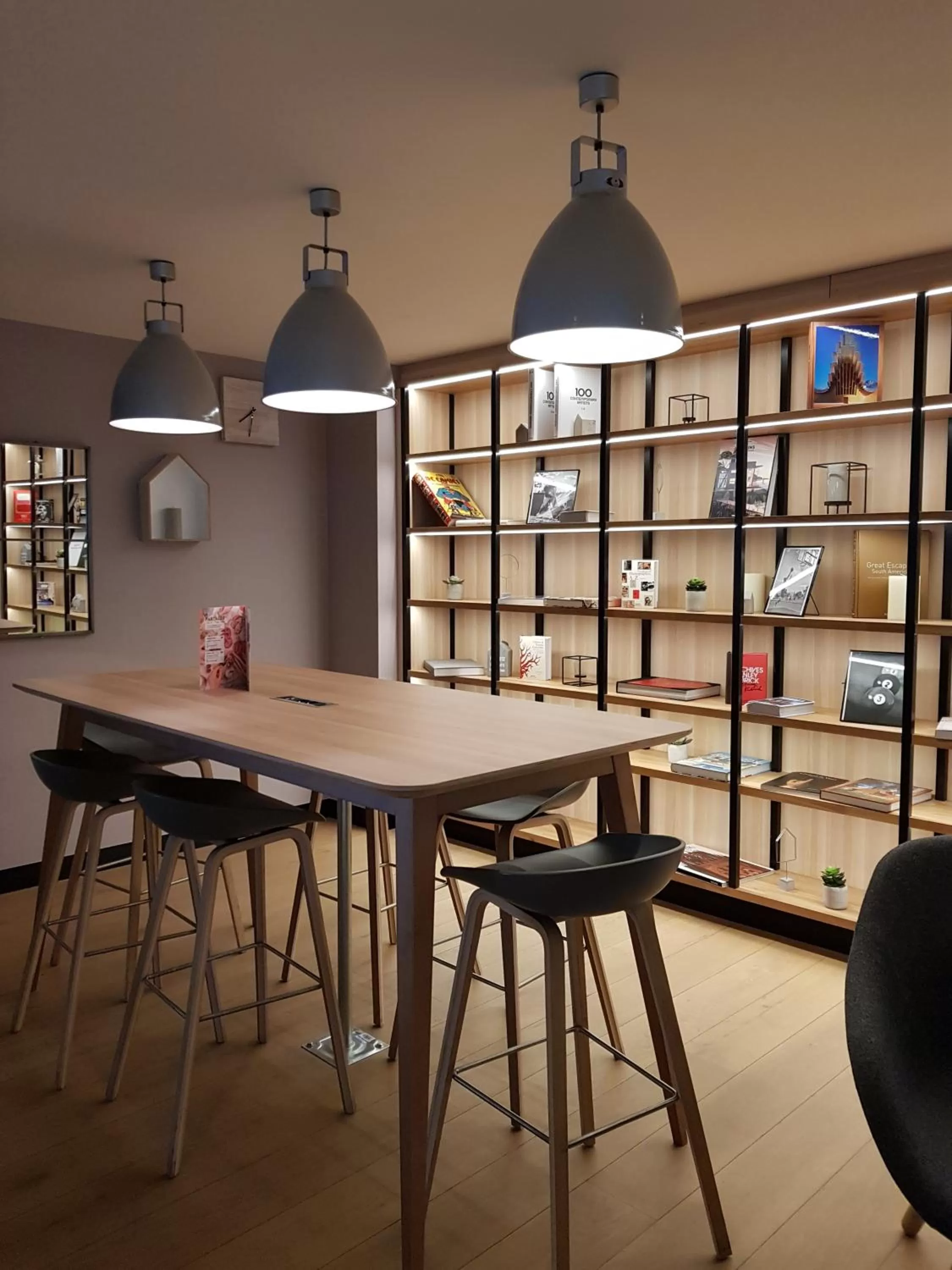 Library in Campanile Marne-La-Vallée - Torcy