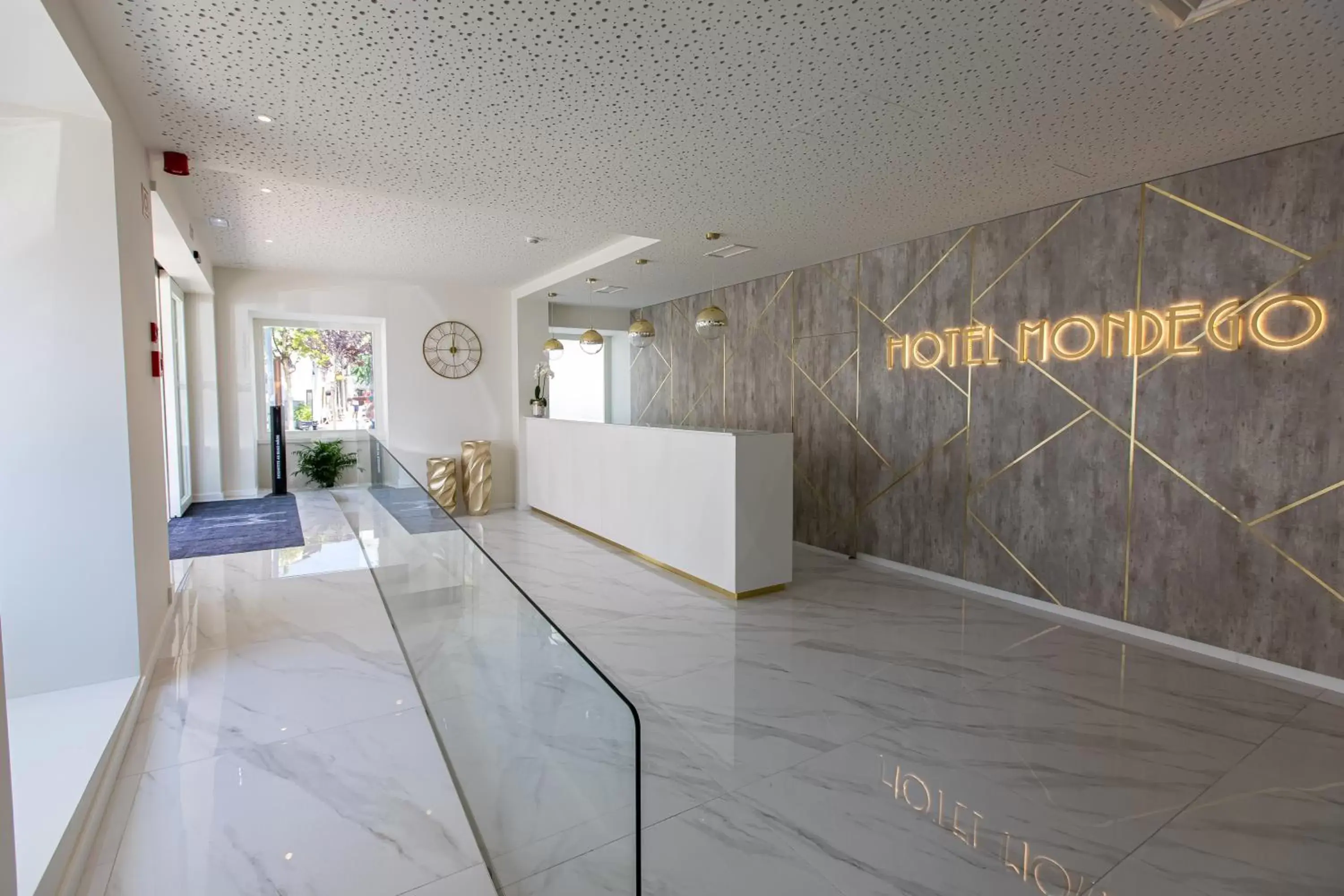 Lobby or reception, Lobby/Reception in Hotel Mondego