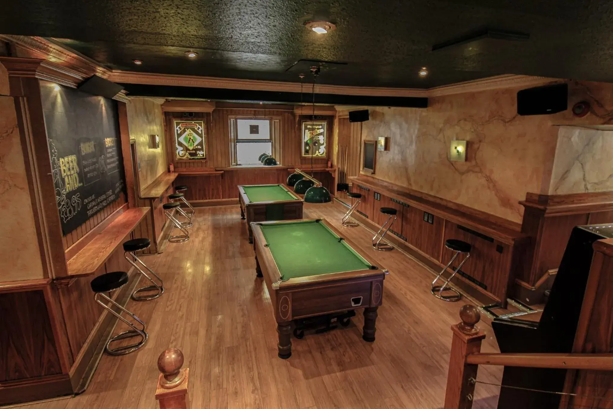 Game Room, Billiards in The Heritage Hotel