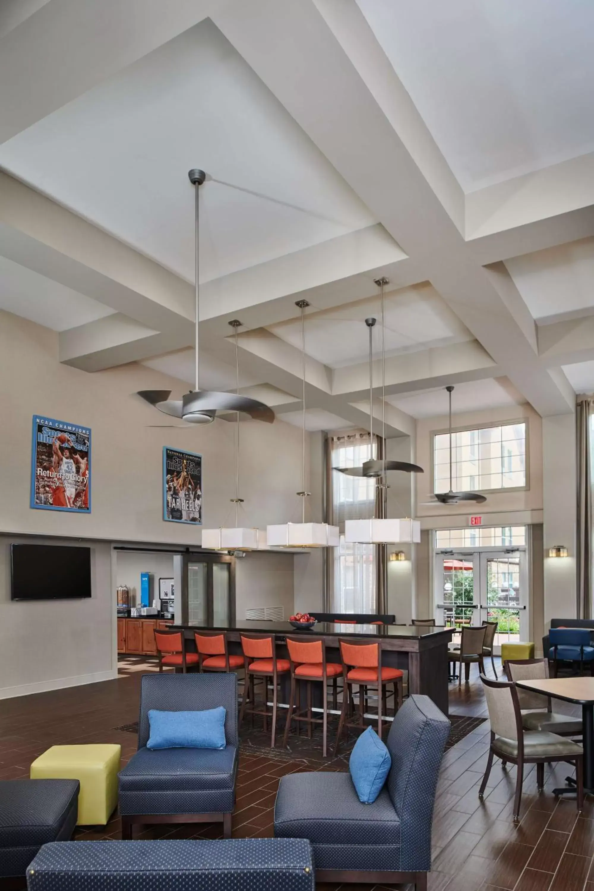 Lobby or reception, Restaurant/Places to Eat in Hampton Inn & Suites Chapel Hill/Durham