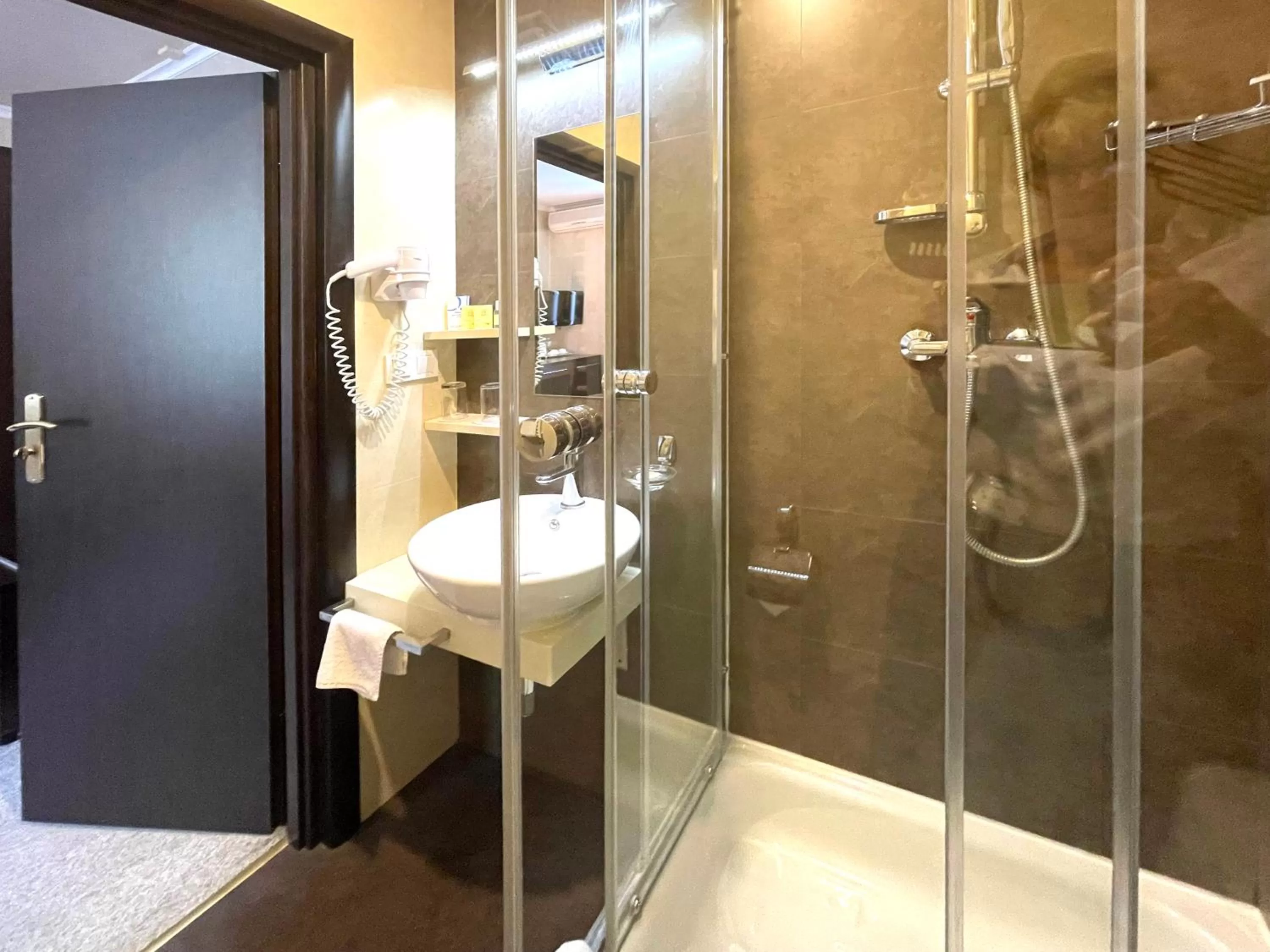 Bathroom in Eney Boutique Hotel