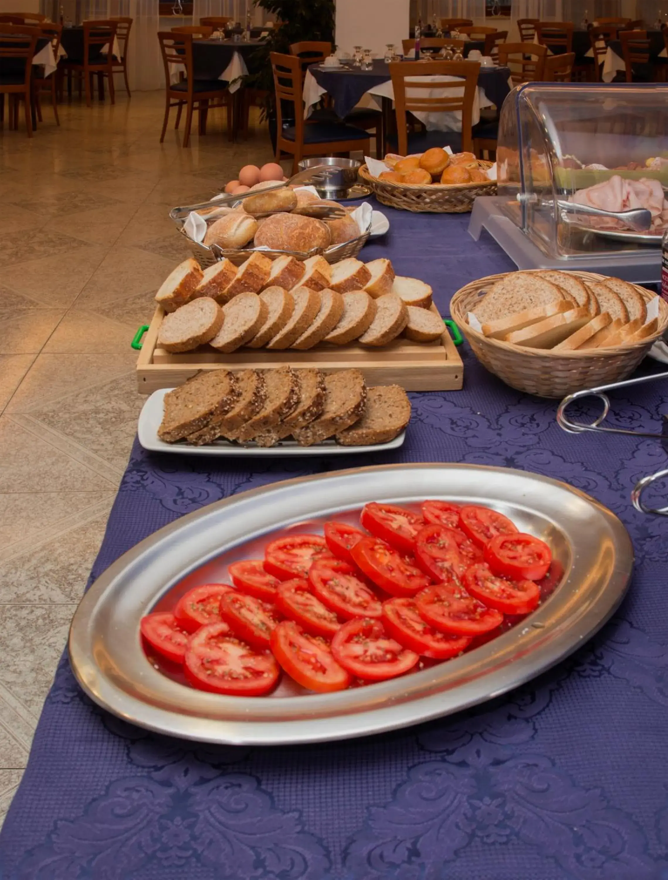 Buffet breakfast, Food in Hotel Leone