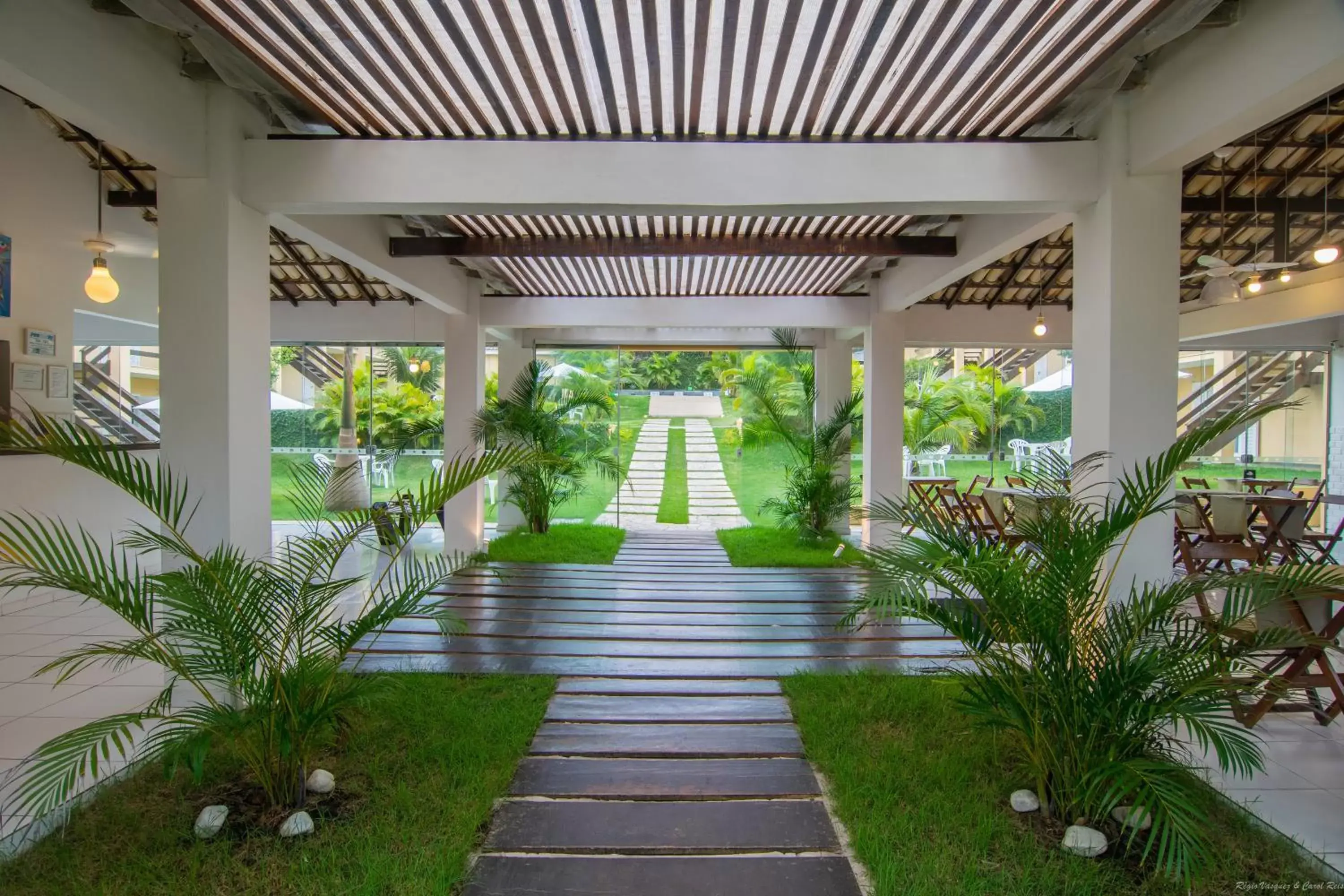 Facade/entrance in Hotel Latitud Buzios by Latitud Hoteles