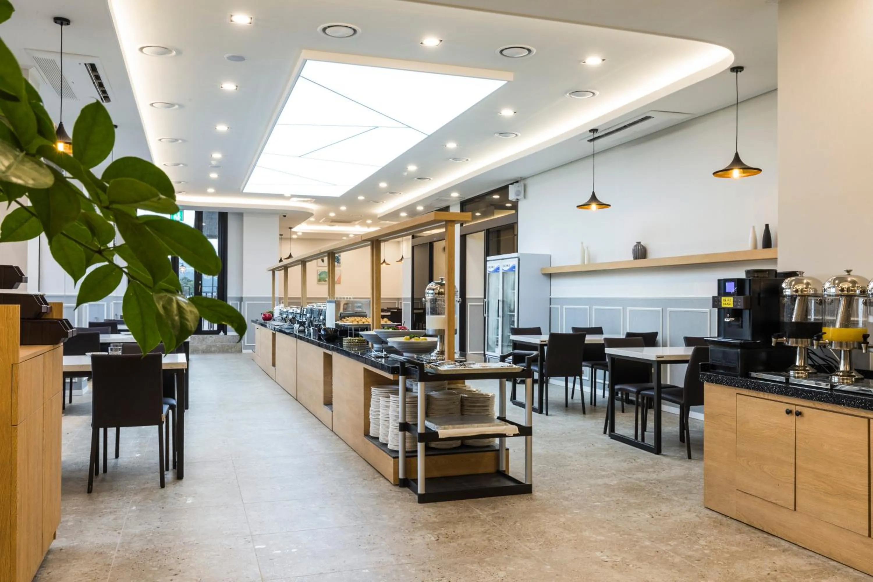 Breakfast in Casaloma Hotel