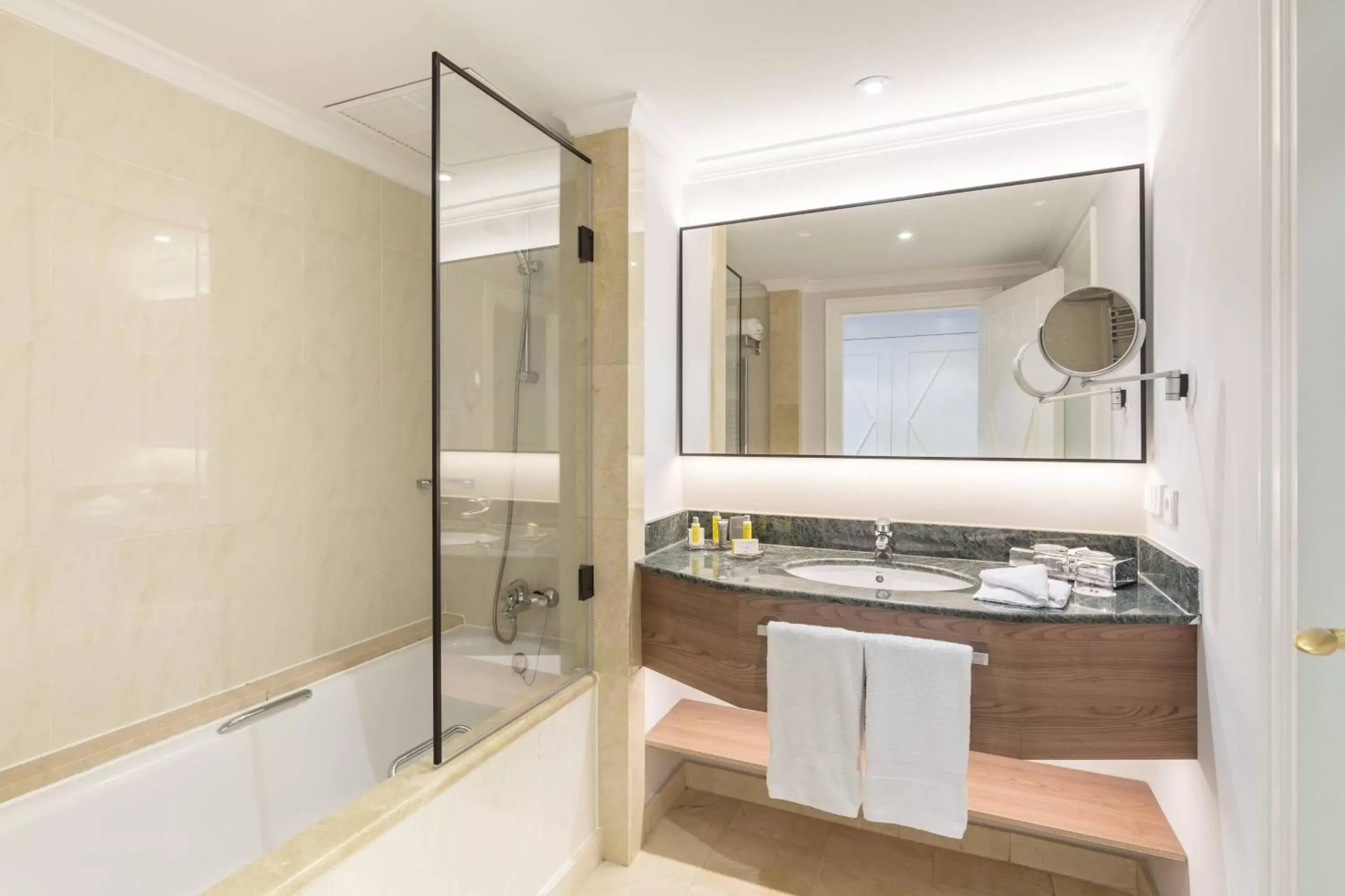 Bathroom in Denia Marriott La Sella Golf Resort & Spa