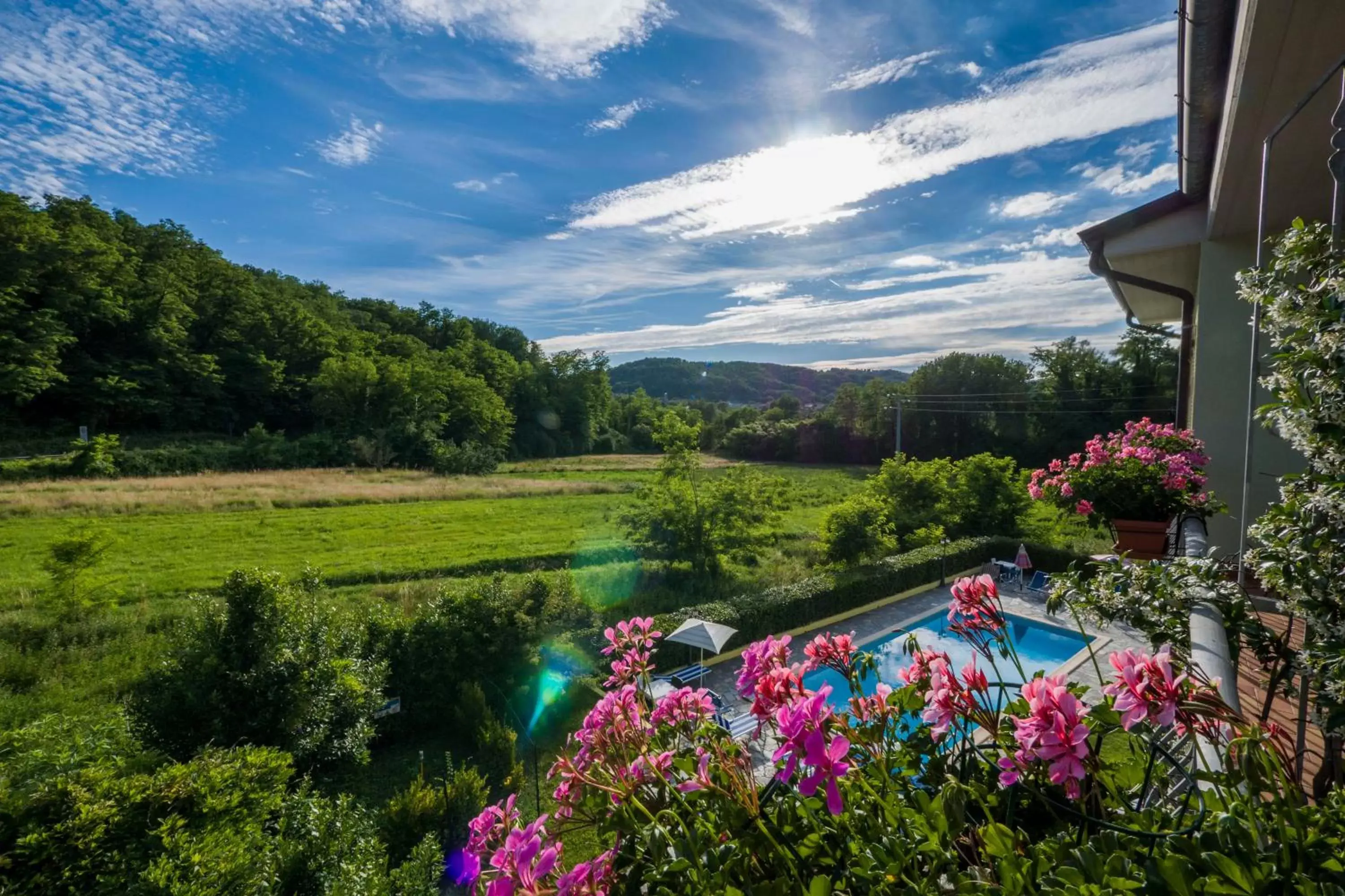 Bird's eye view, Pool View in Albergo Il Sicomoro