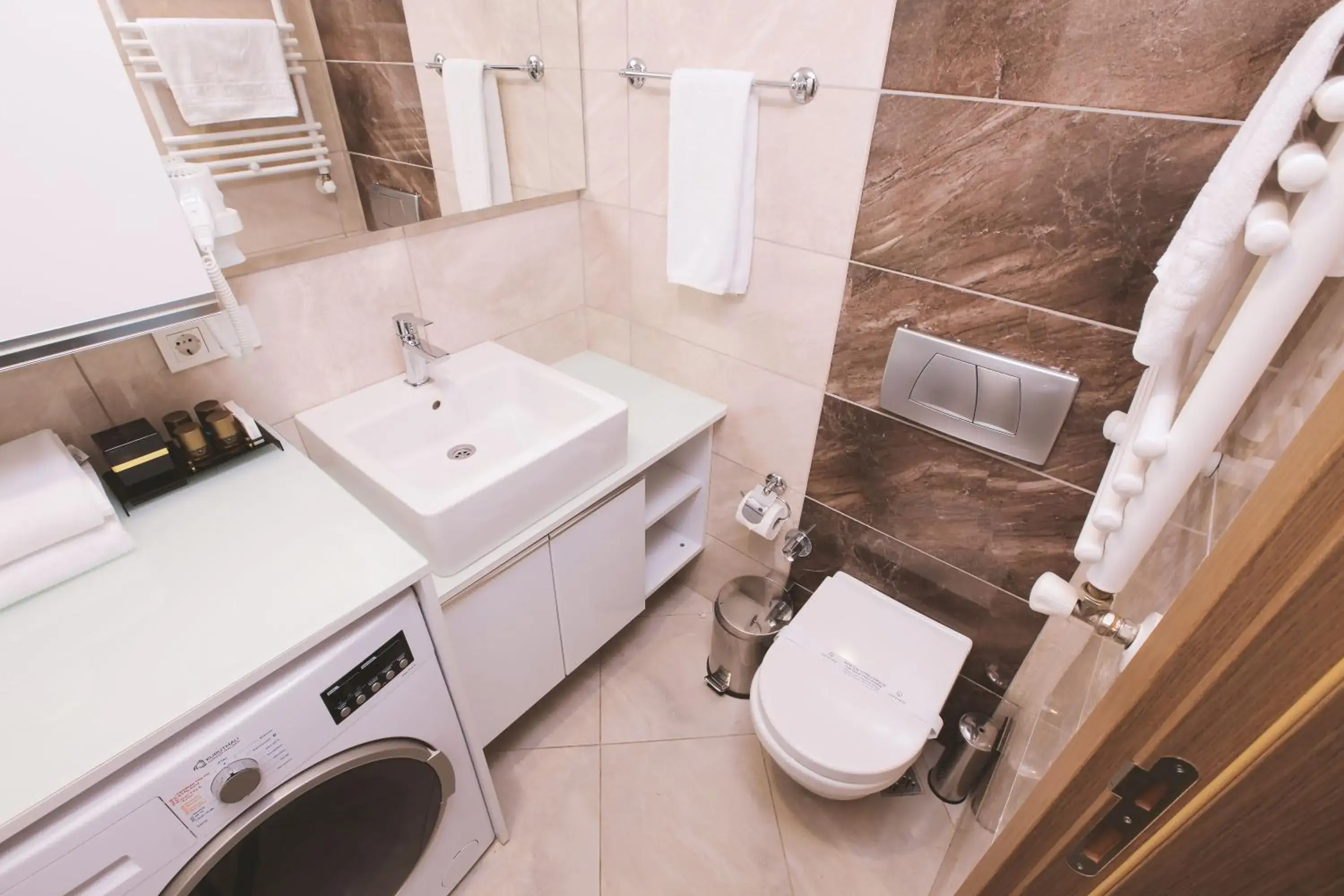 Bathroom in Serenity Suites Istanbul Airport