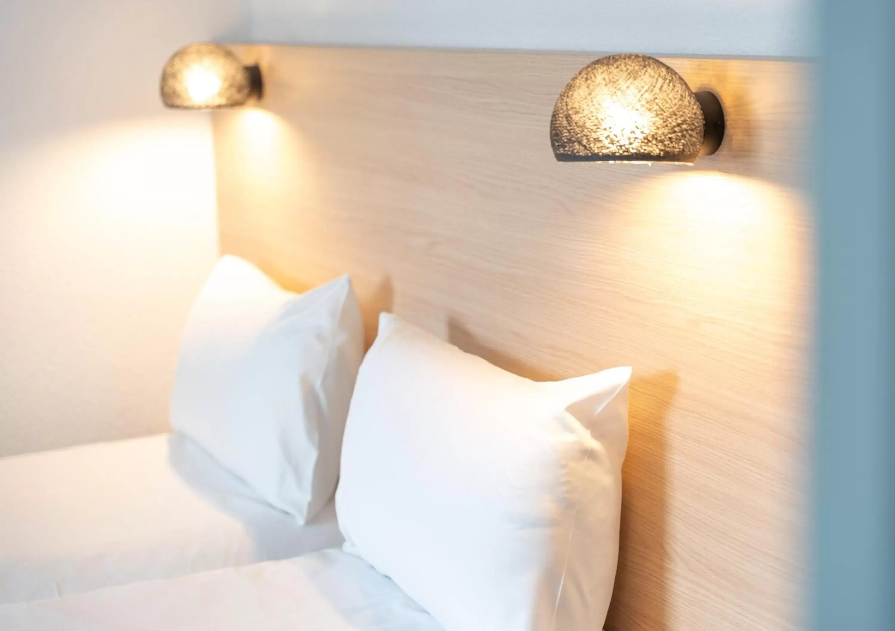 Bed in Hotel Inn Design La Rochelle