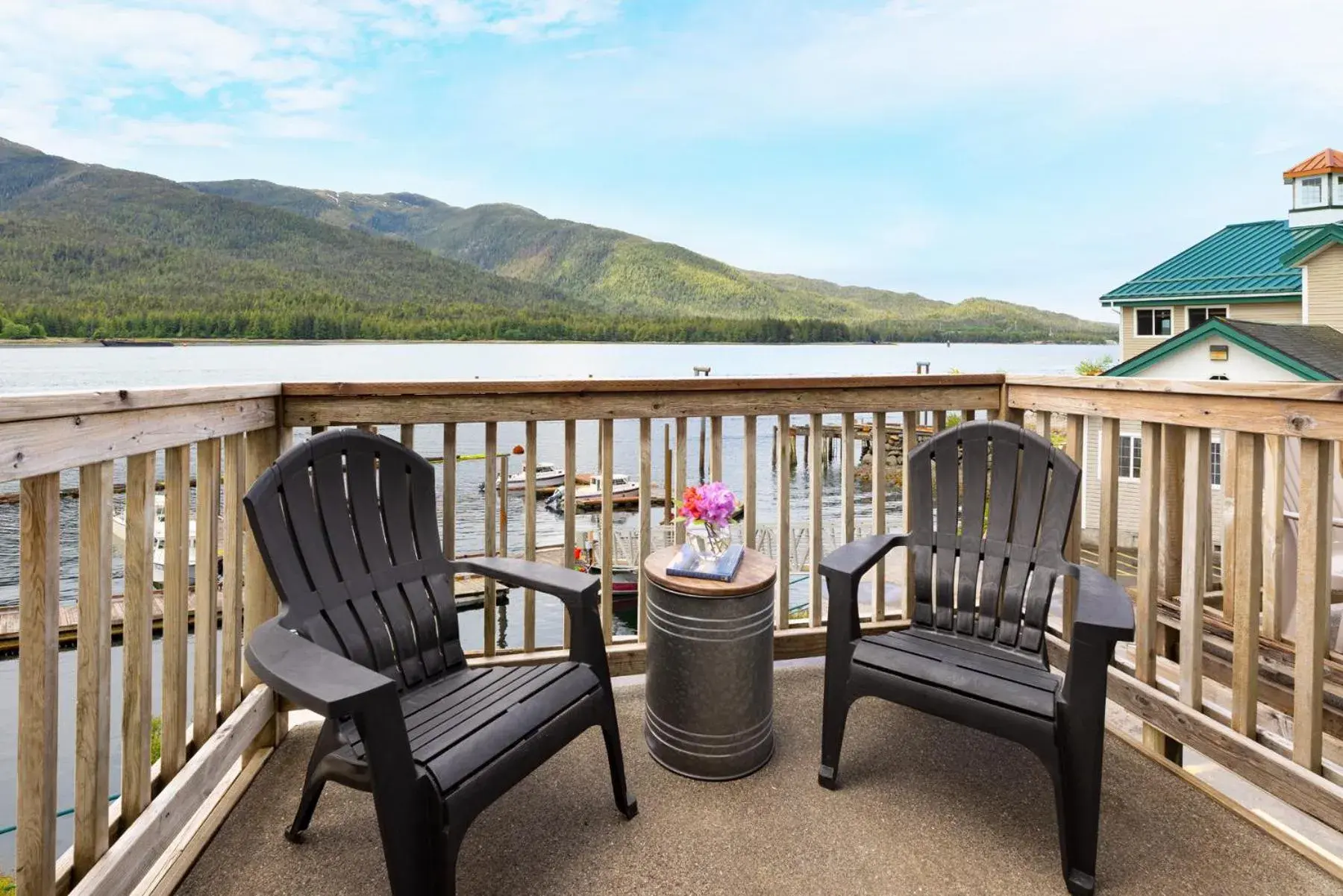 Balcony/Terrace in The Ketch Inn