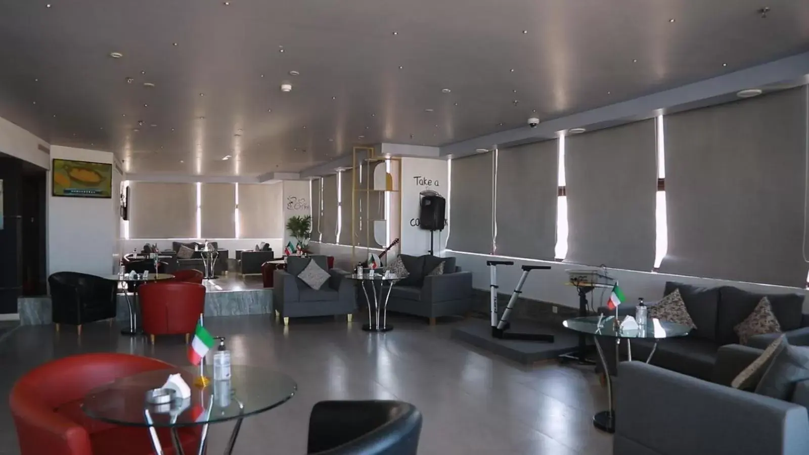 Restaurant/places to eat in Le Jazz Hotel Restaurant/places to eat in Le Jazz Hotel