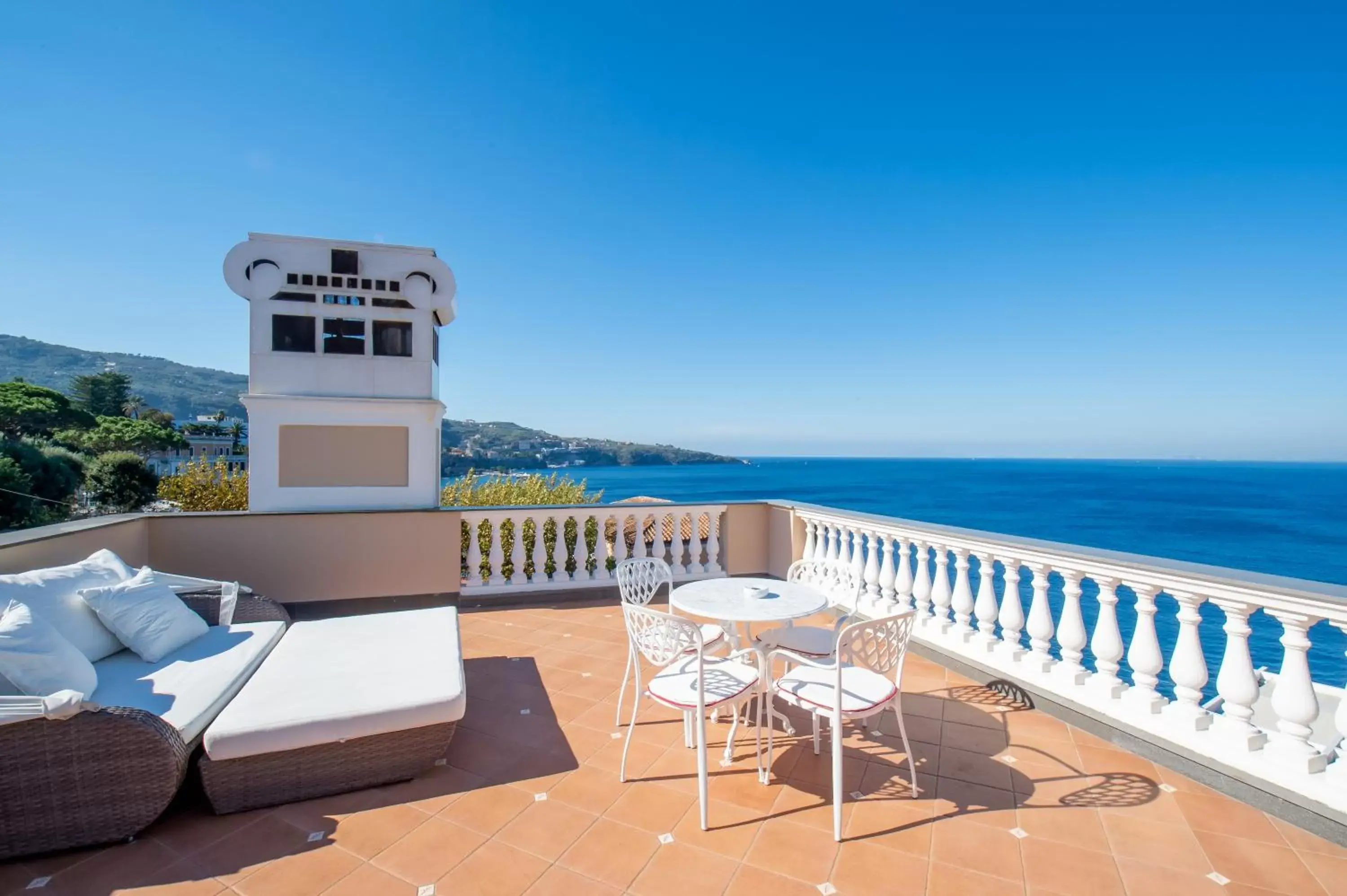 Balcony/Terrace in Hotel Corallo Sorrento