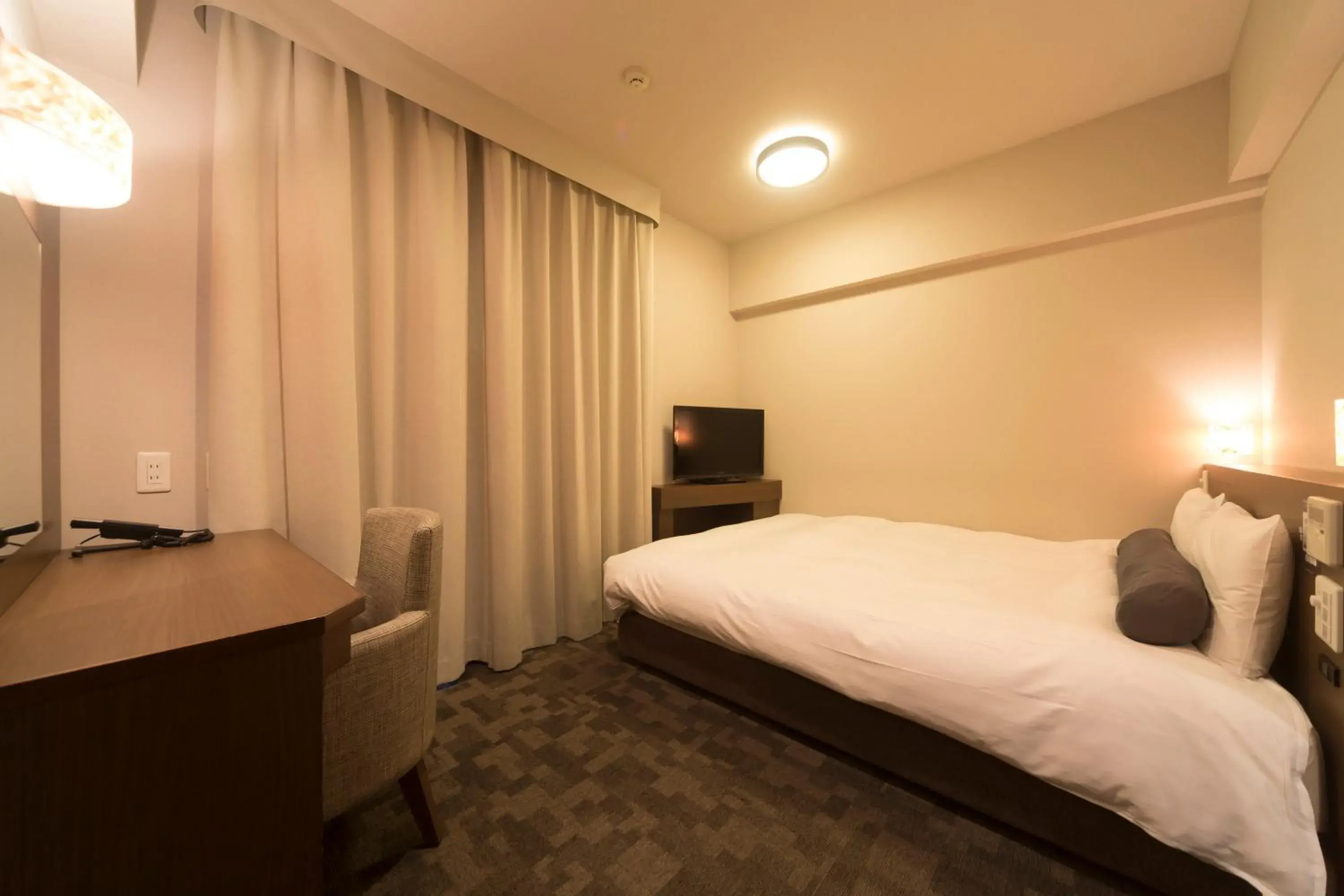 Photo of the whole room, Bed in Dormy Inn Premium Shibuya-jingumae