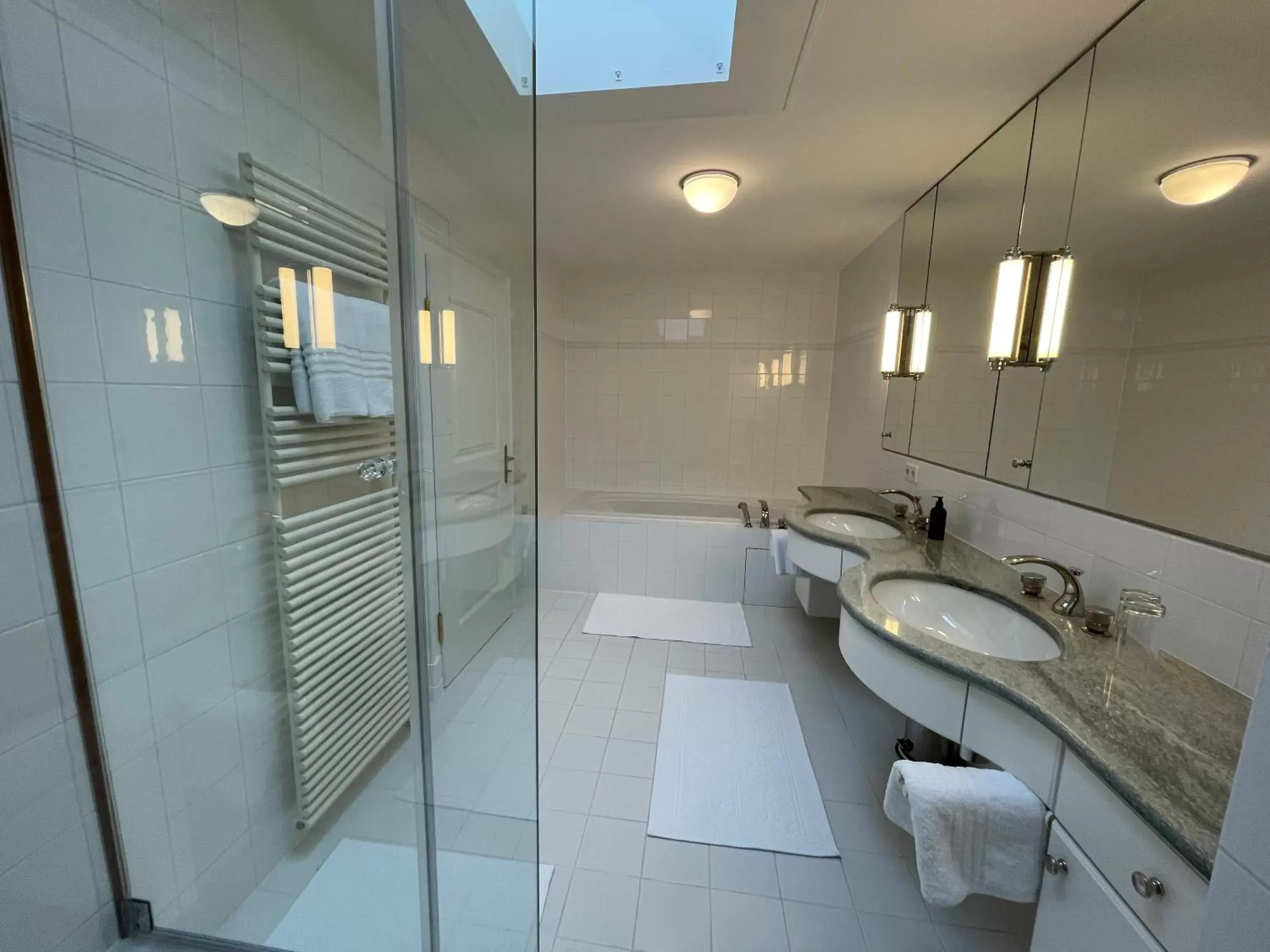 Bathroom in Bio Design Boutique Landhaus St Georg