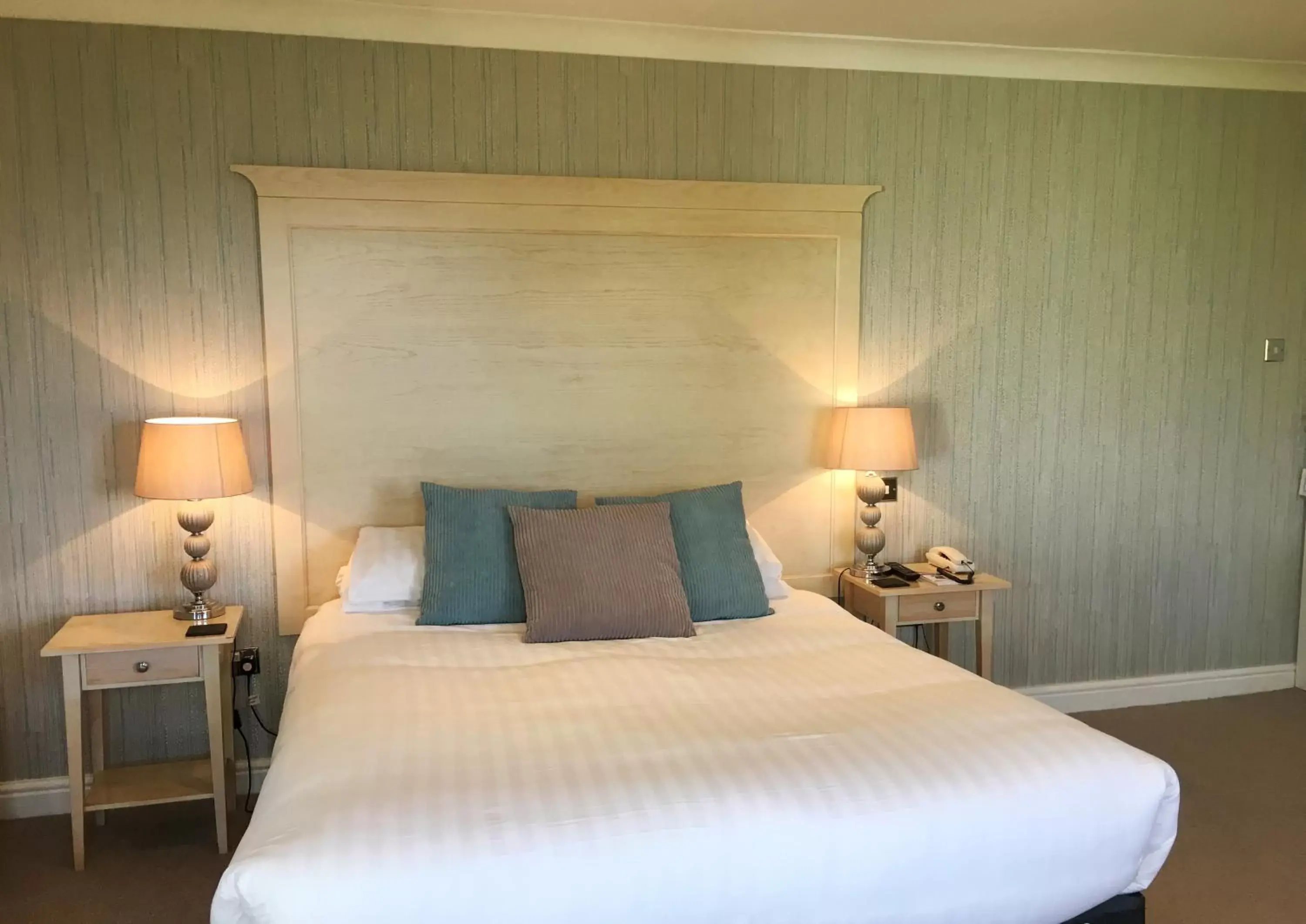 Spring, Bed in Netherwood Hotel & Spa