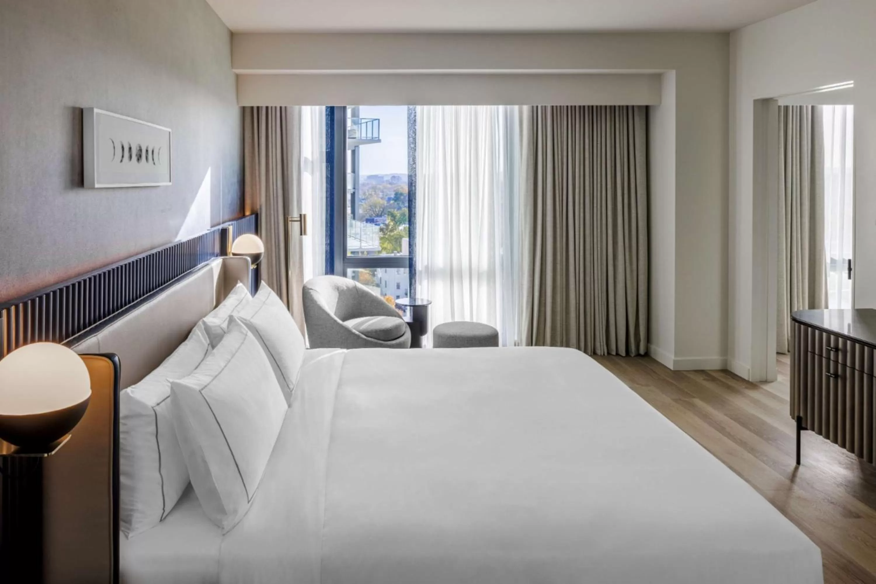 Bed in The Morrow Washington Dc, Curio Collection By Hilton