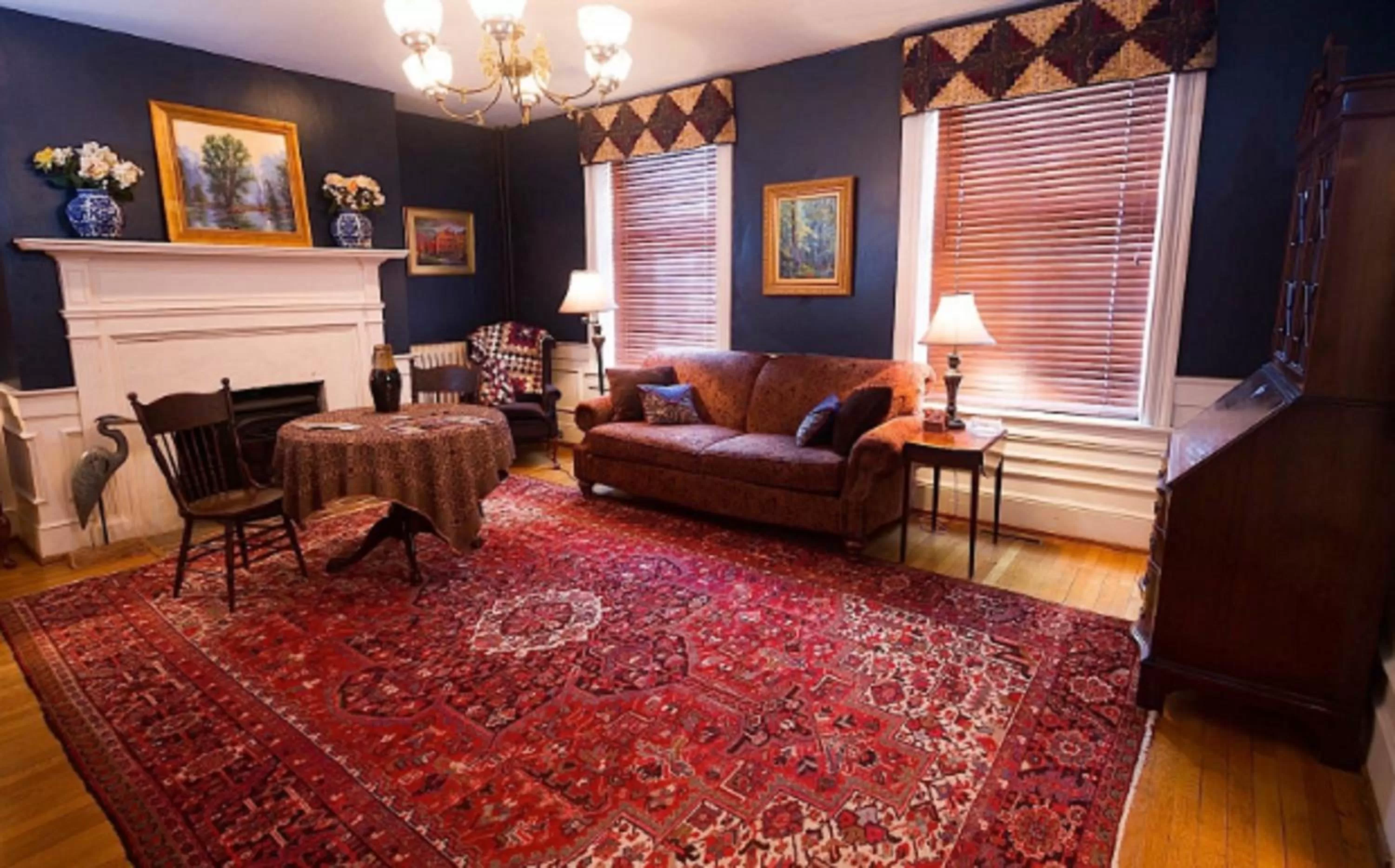 Living room in The Inn at Lincoln Square