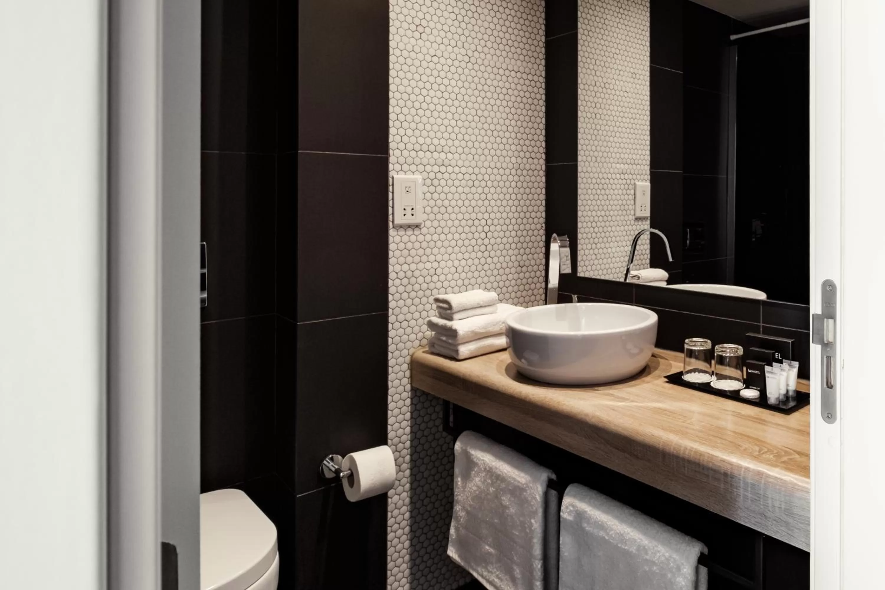 Bathroom in be.HOTEL