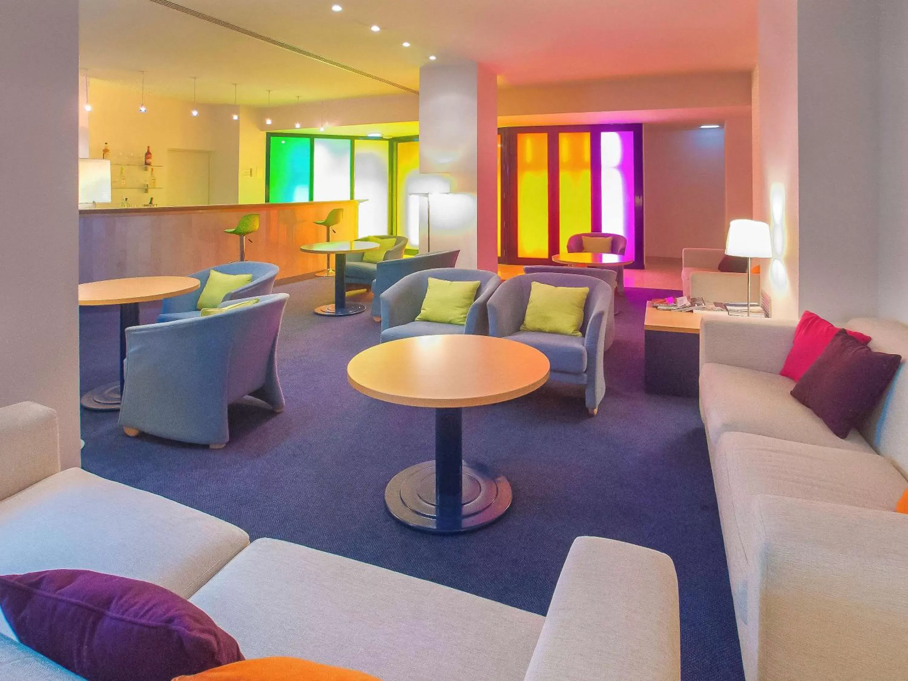 Lounge or bar, Lounge/Bar in Ibis Styles Zaragoza Ramiro I