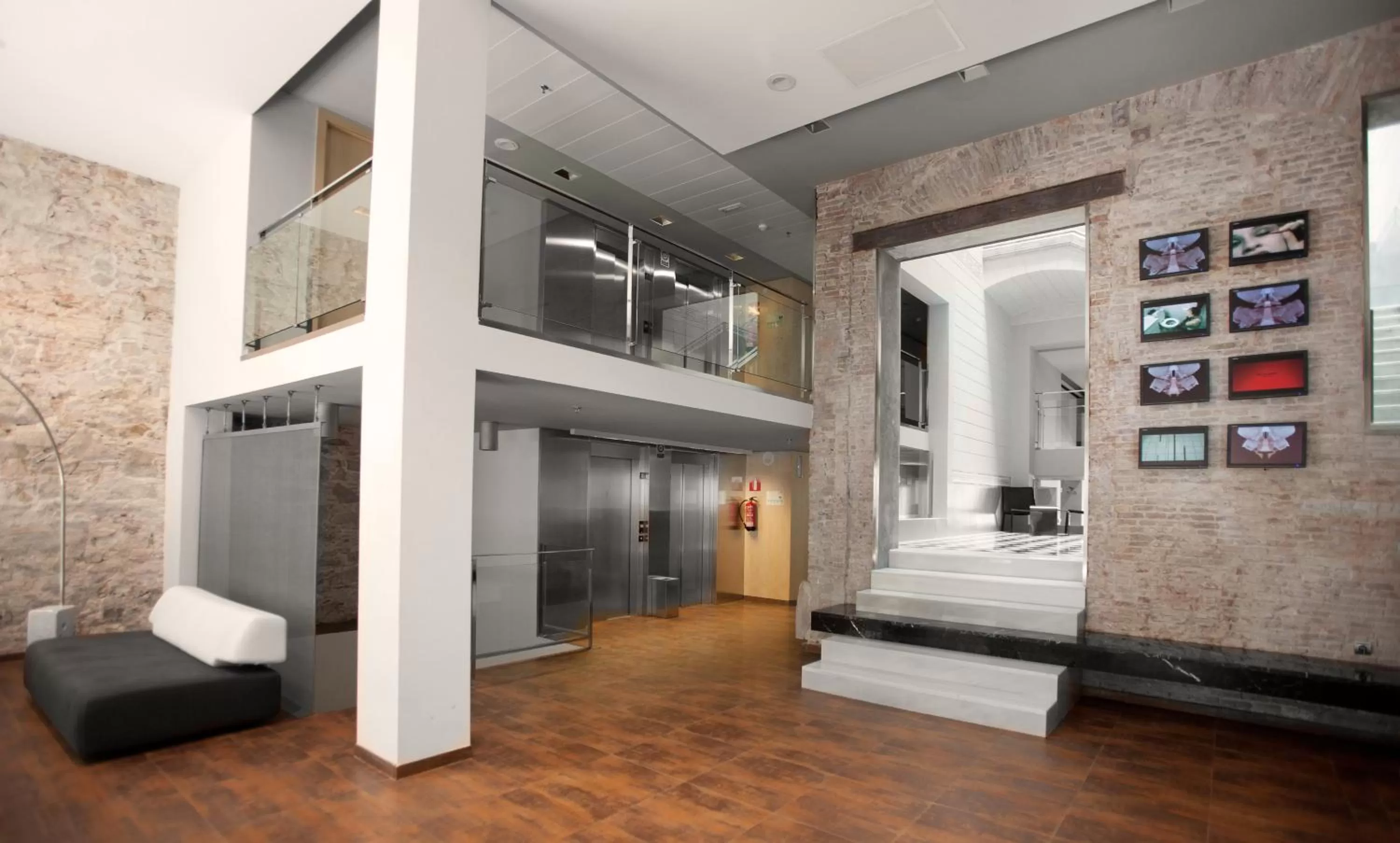 Lobby or reception in Onix Liceo