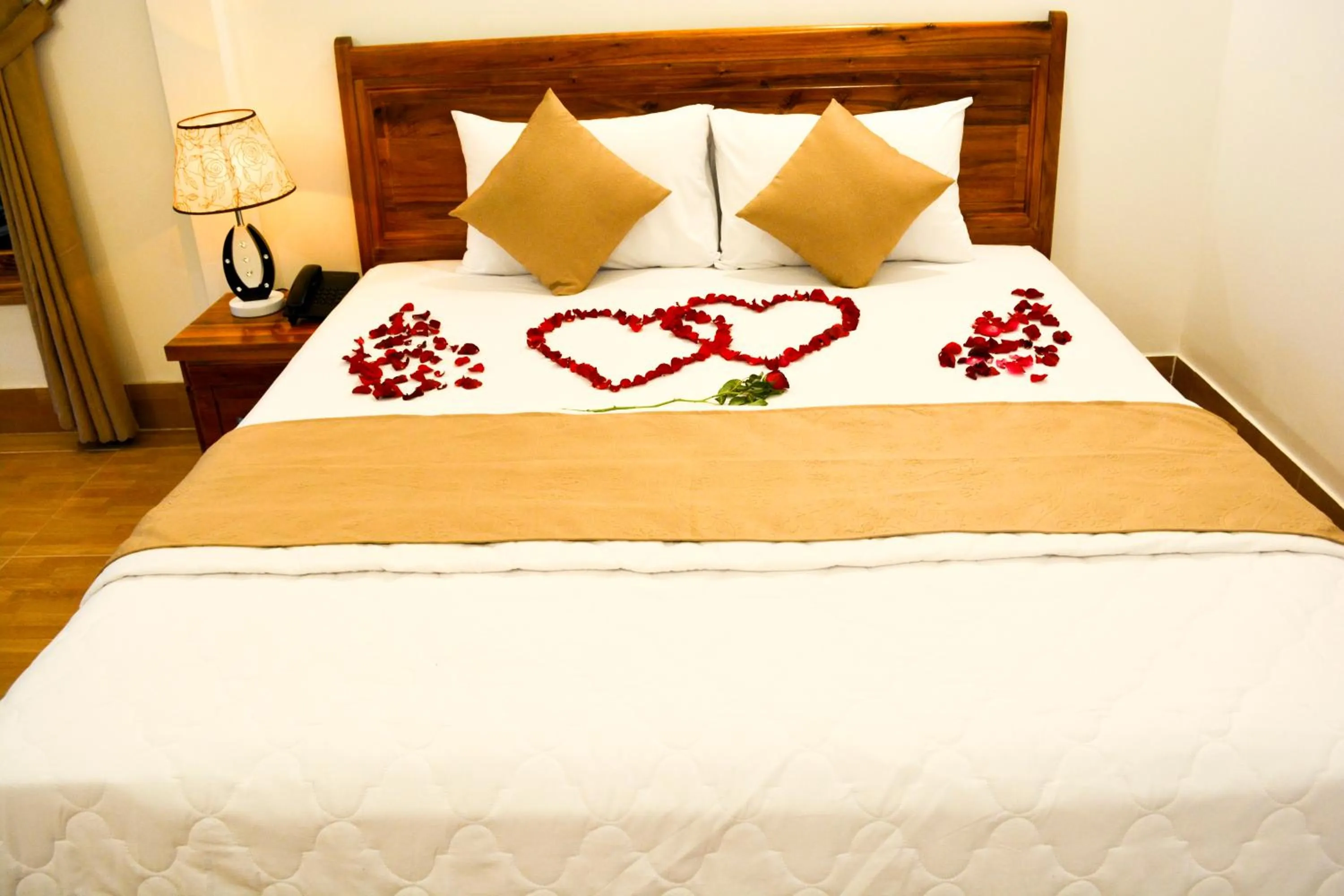 Bedroom, Bed in Ngoc Viet Bungalow