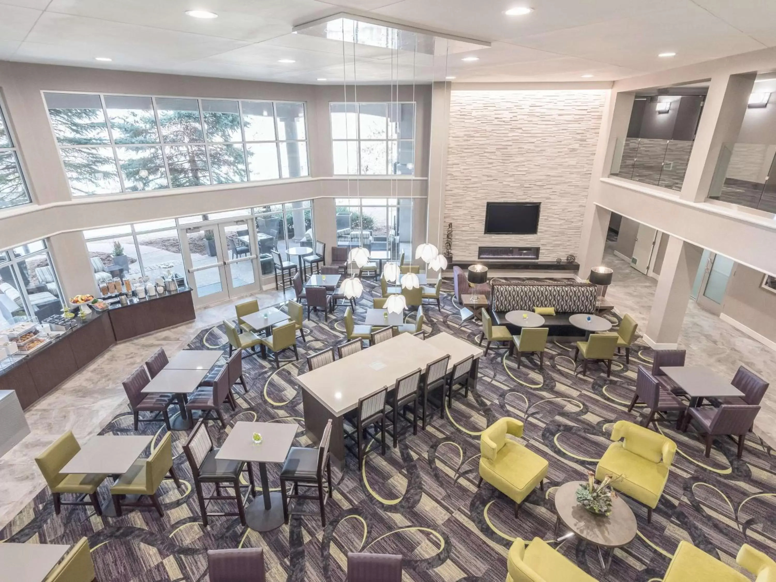 Lobby or reception, Restaurant/Places to Eat in La Quinta by Wyndham Denver Tech Center