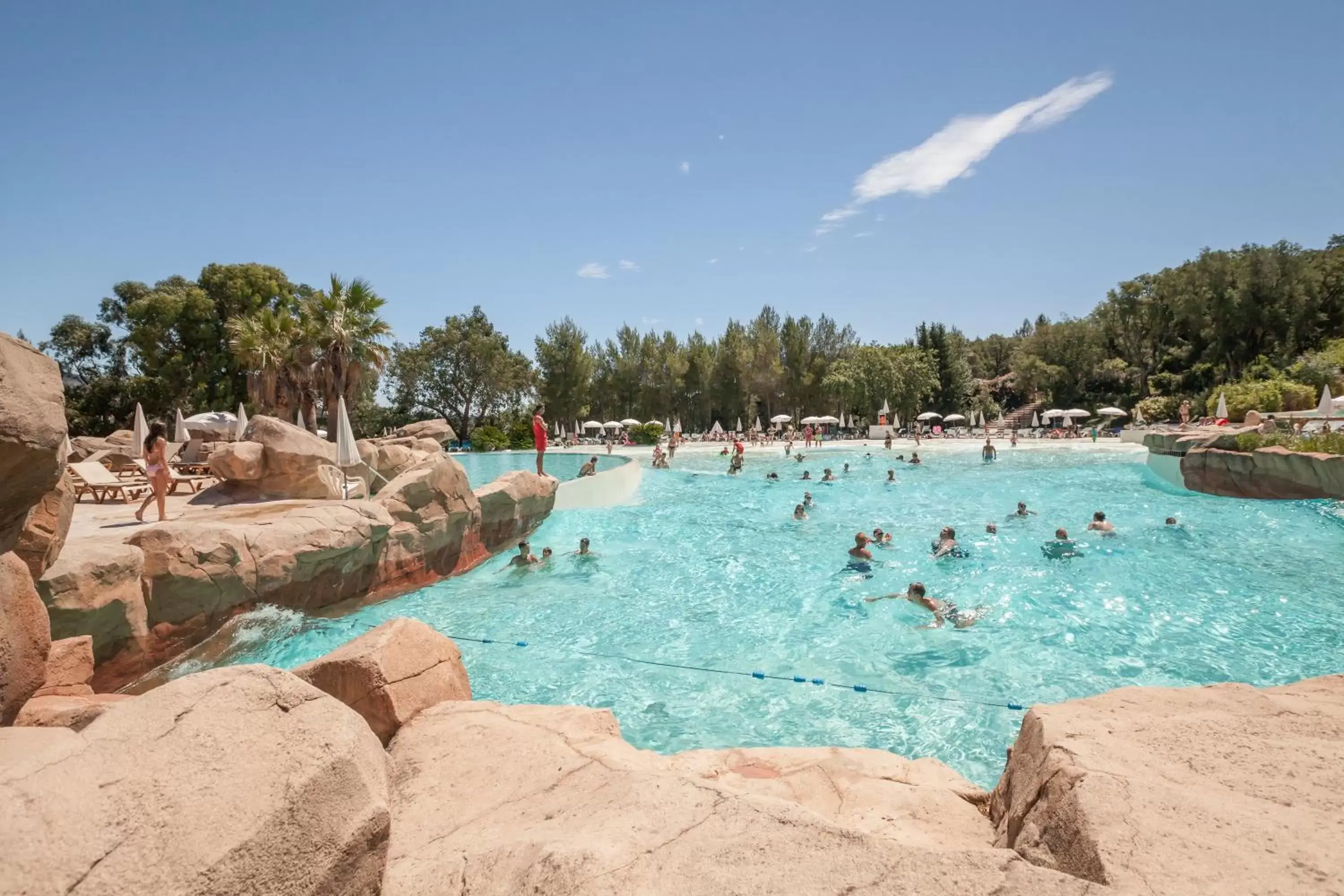 Day, Swimming Pool in Résidence Pierre & Vacances Les Restanques du Golfe de Saint-Tropez