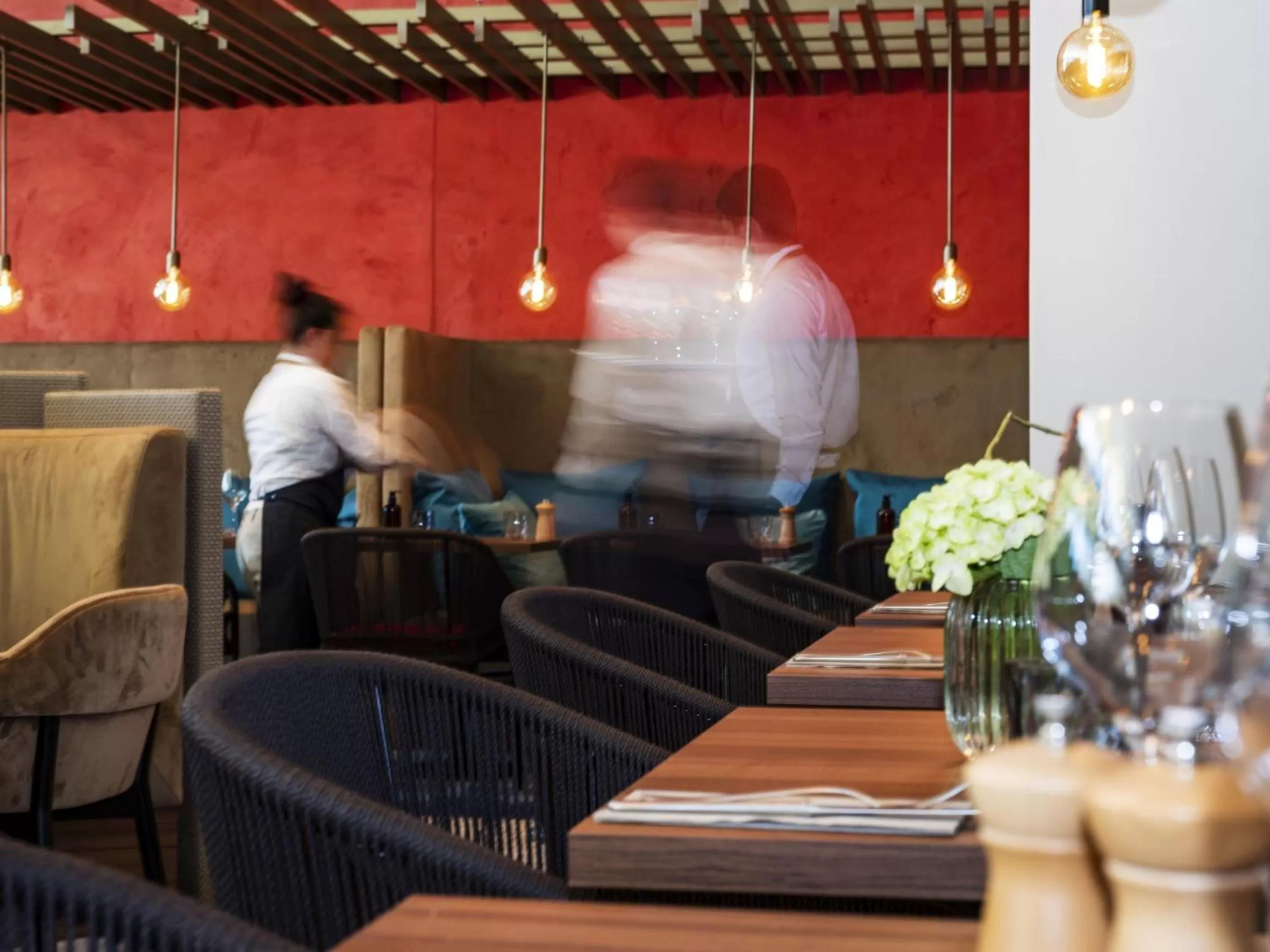 Restaurant/places to eat in Crowne Plaza - Nice - Grand Arenas by IHG