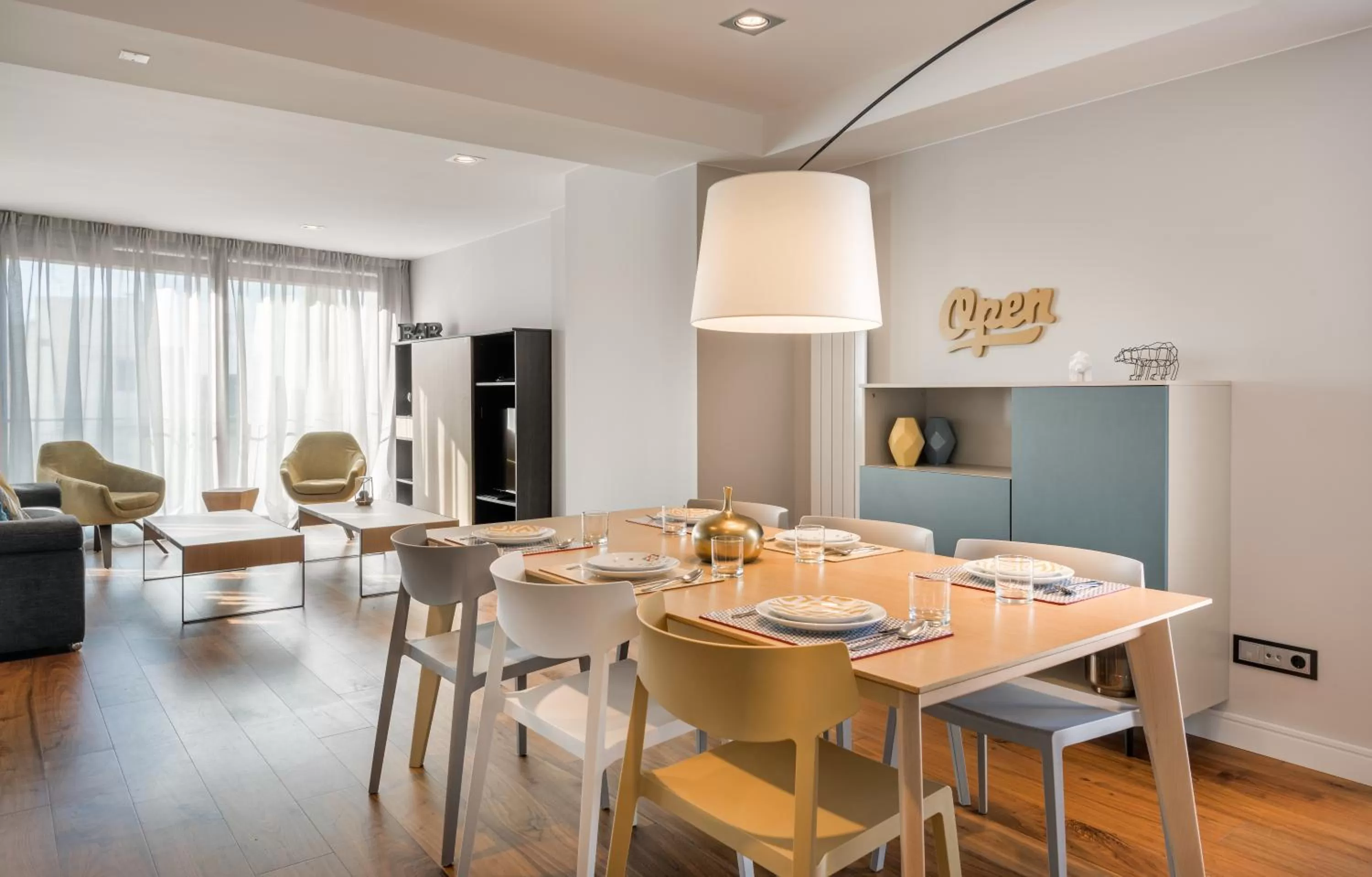 Dining area in Gran View Apartments