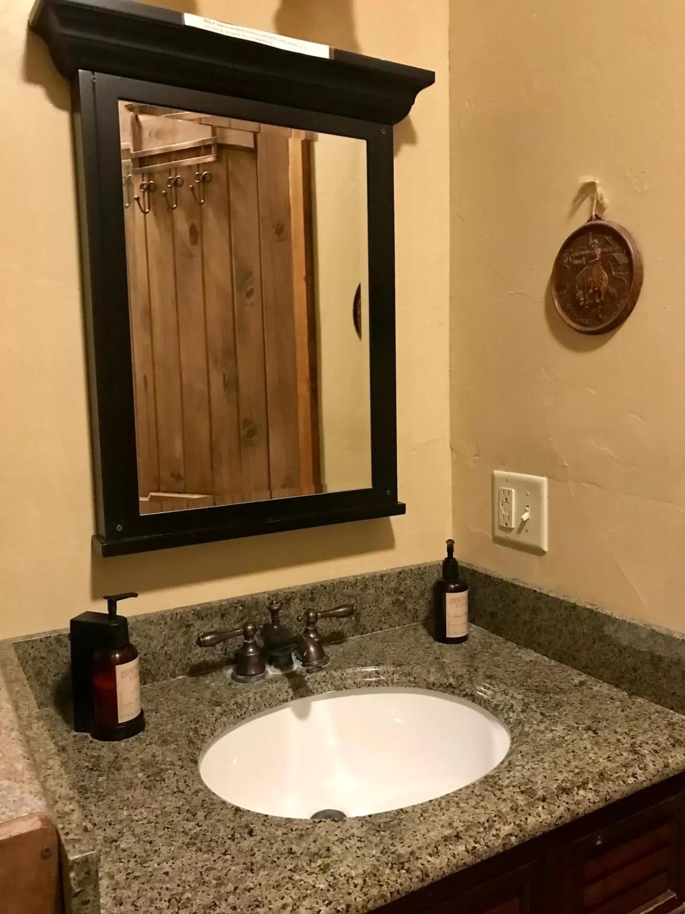 Bathroom in Cowboy's Lodge