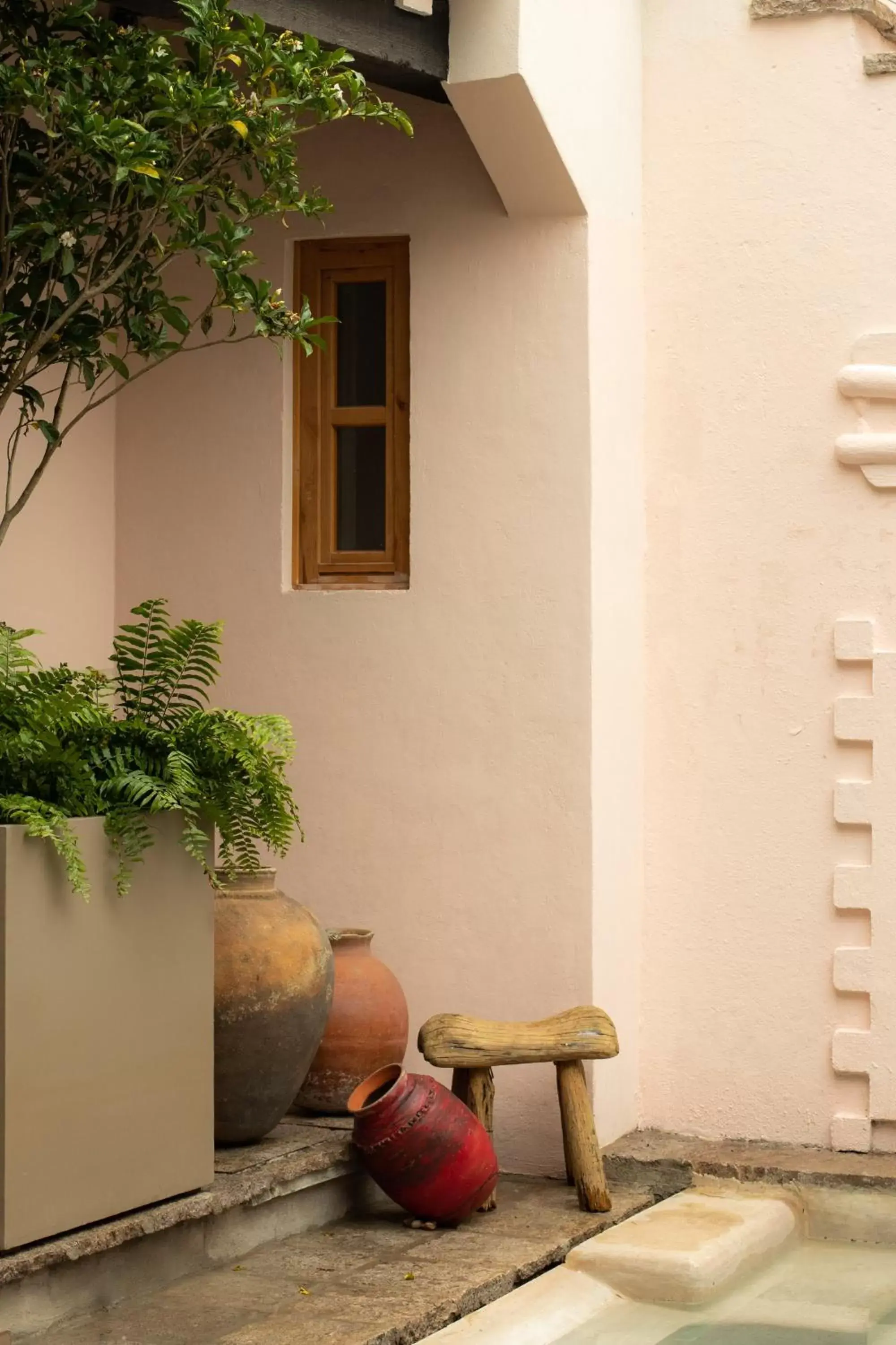 Decorative detail in La Valise San Miguel de Allende